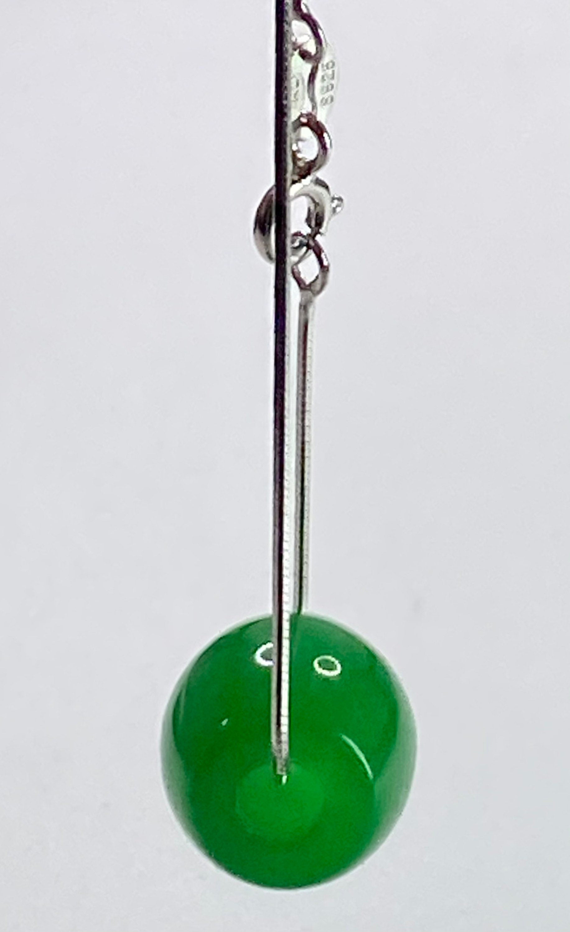 Natural Green Jade Pendant Including the Solid Silver Chain