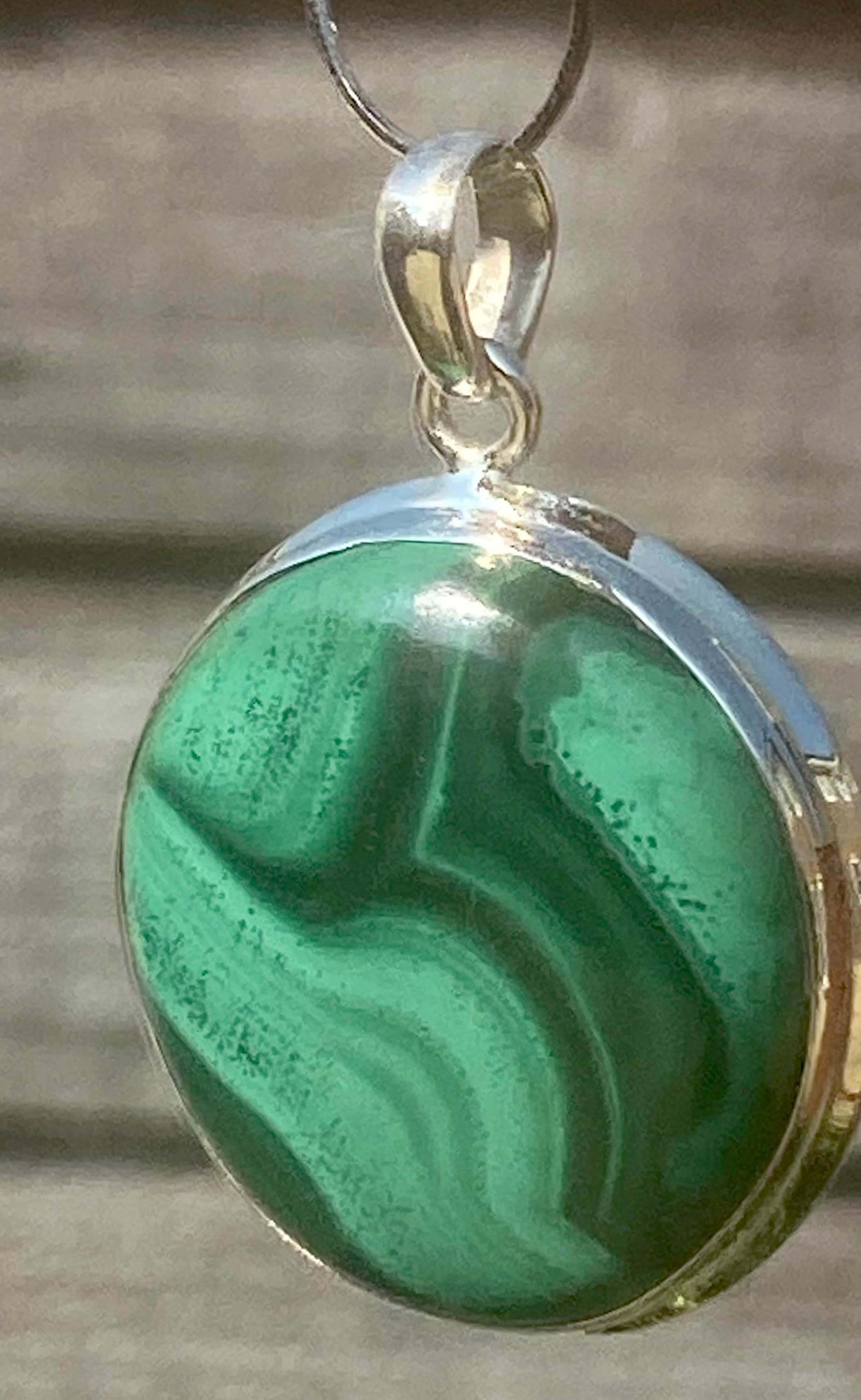 Natural Malachite (A+) and Silver Pendant Including the Chain (SG)