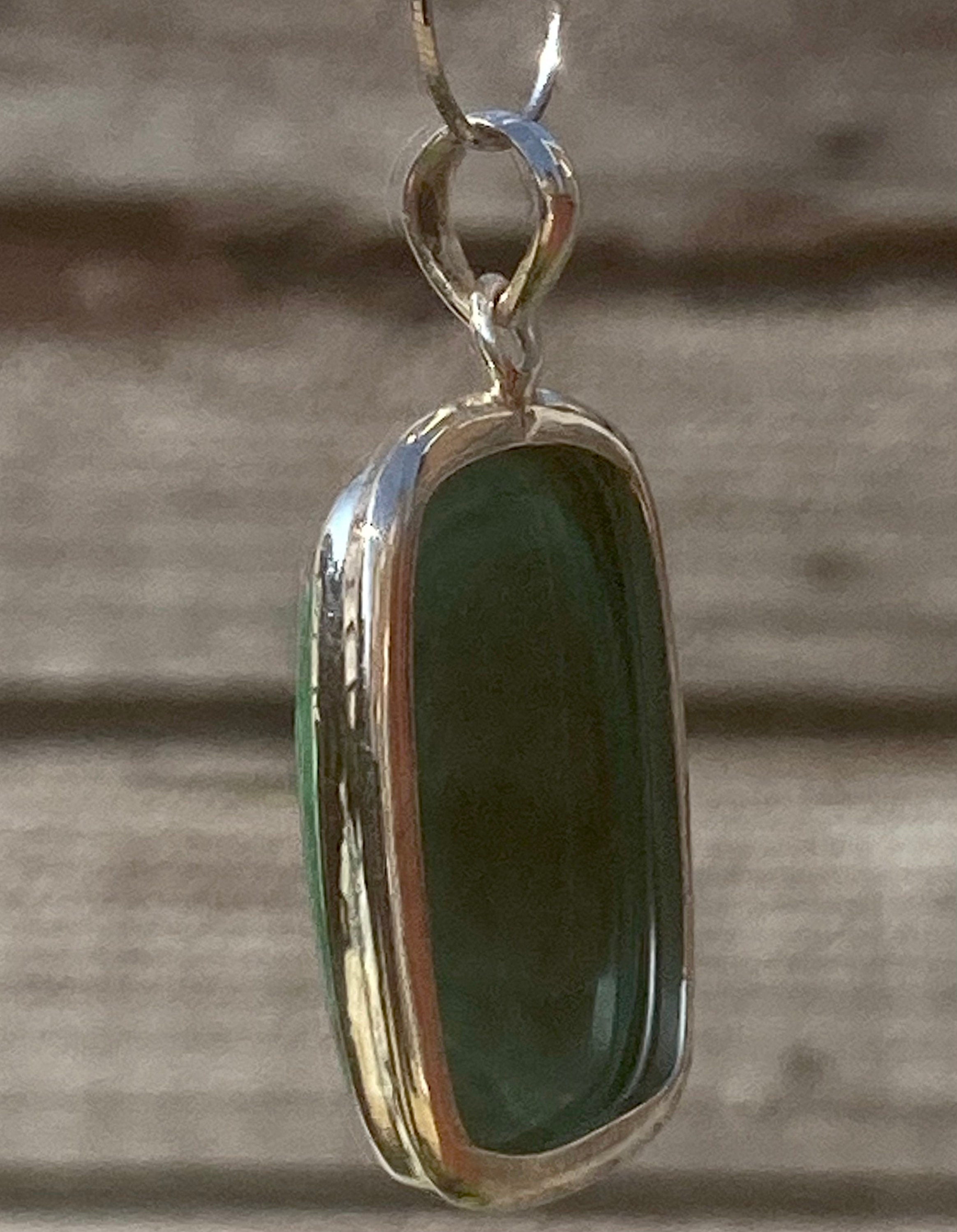 Natural Malachite (A+) and Silver Pendant Including the Chain (SG)