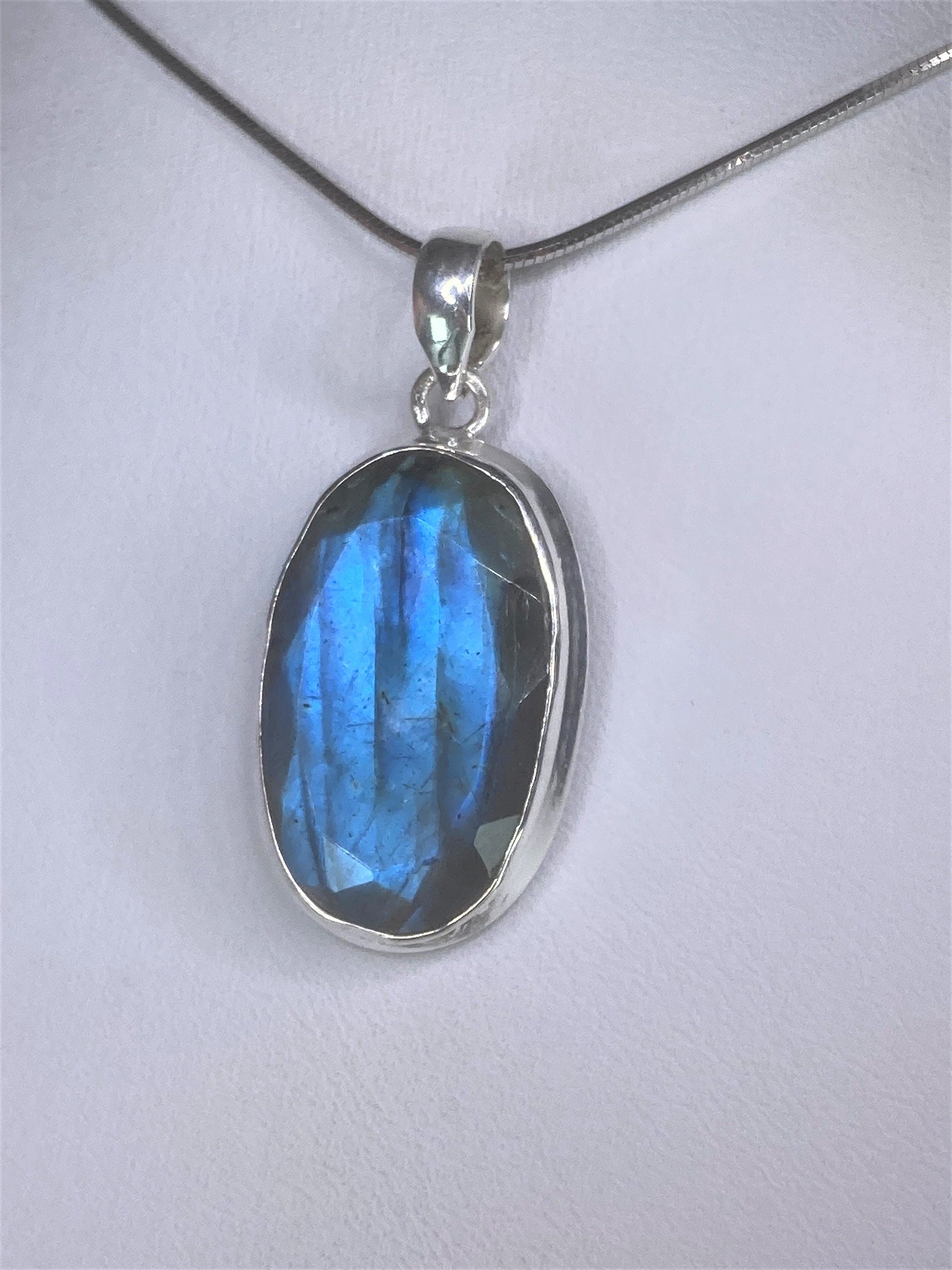 Blue Labradorite and Sterling Silver Pendant (M03)