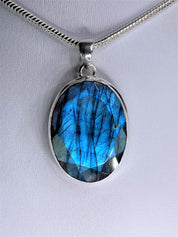 Blue Labradorite and Silver Pendant (M09)
