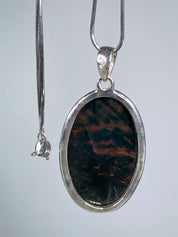 African Dragon Bloodstone and silver Pendant (UV1325)