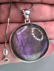 A Superb Quality and Very Rare Purple Fire Labradorite 925 Silver Pendant (UV6666)