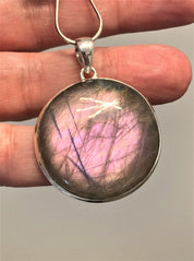 A Superb Quality and Very Rare Purple Fire Labradorite 925 Silver Pendant (UV6666)