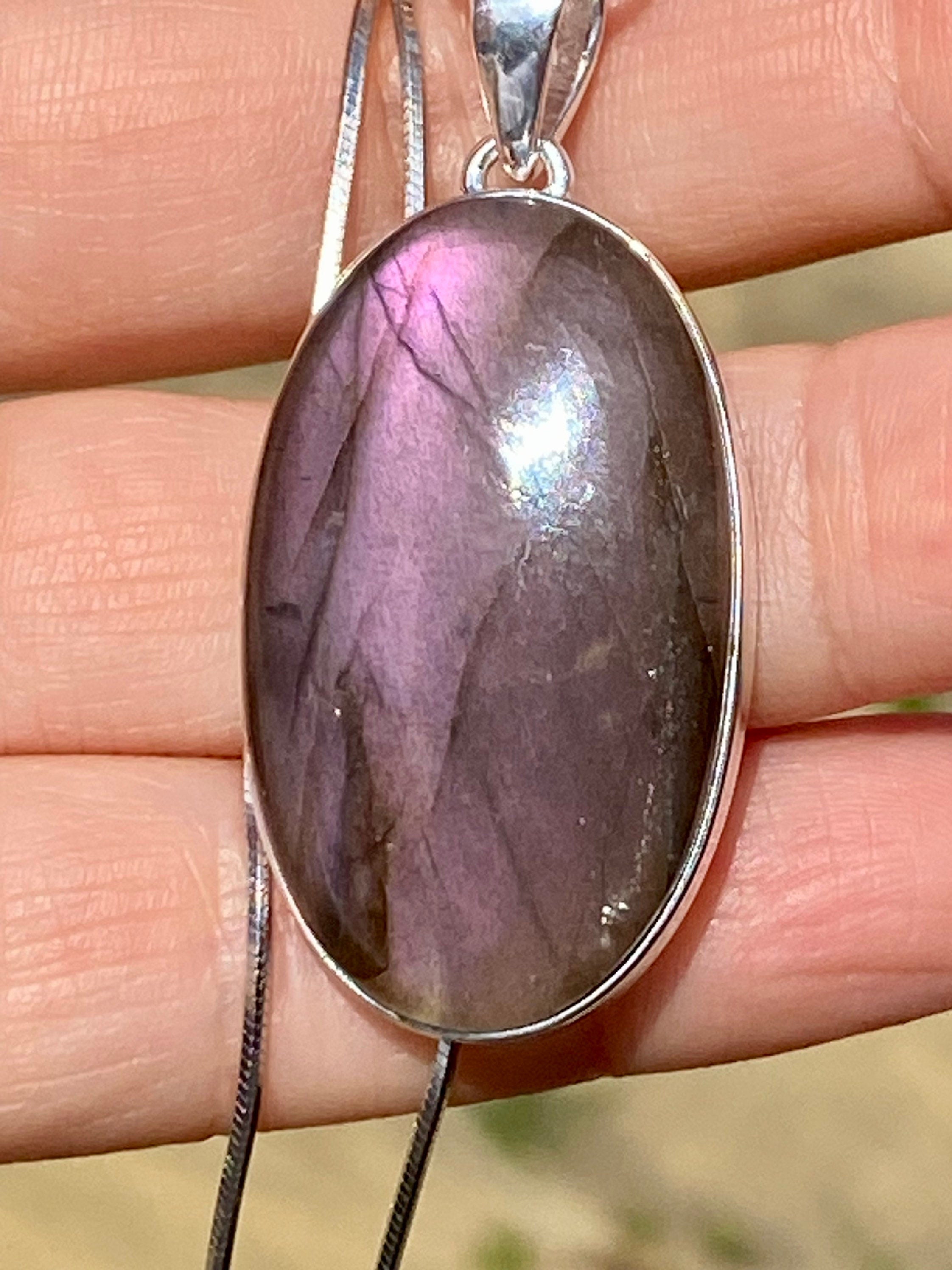 Grade A - Rare Purple Labradorite and Silver Pendant (GPFLP1)