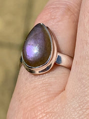 AAA Quality Labradorite and Silver Ring (UV1063)