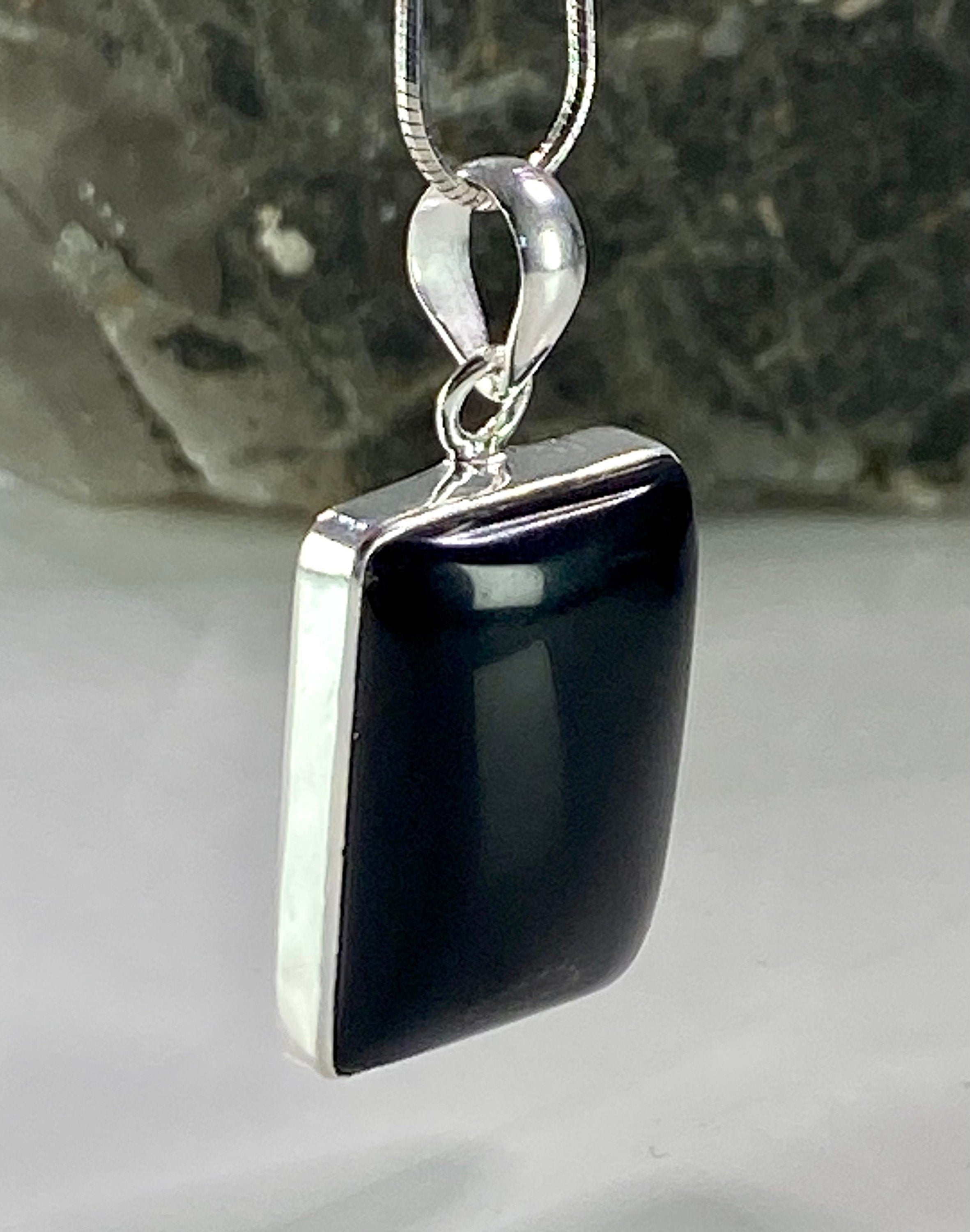 Hematite and Silver Pendant Including the Chain (M0523)