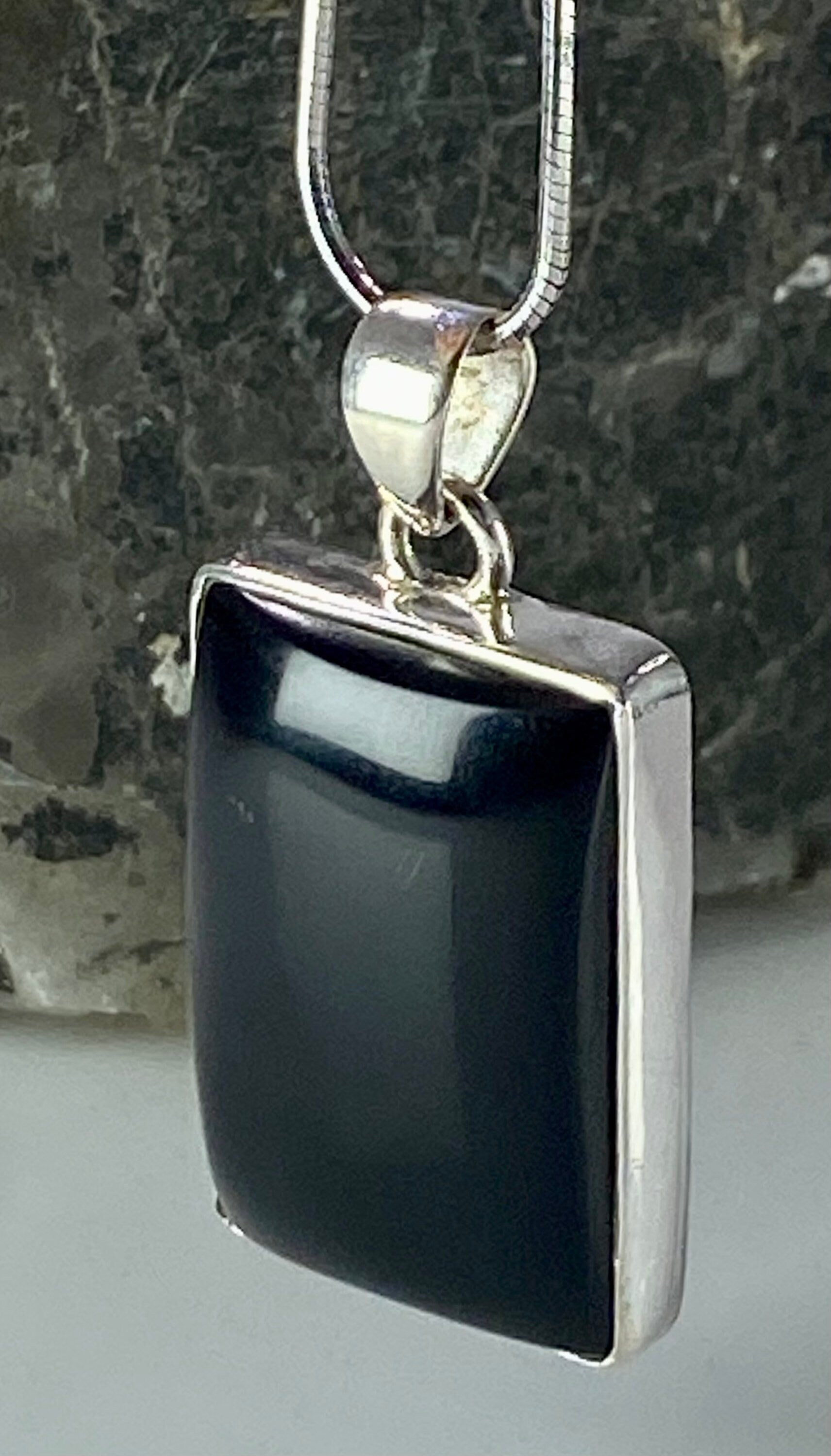 Hematite and Silver Pendant Including the Chain (M0523)