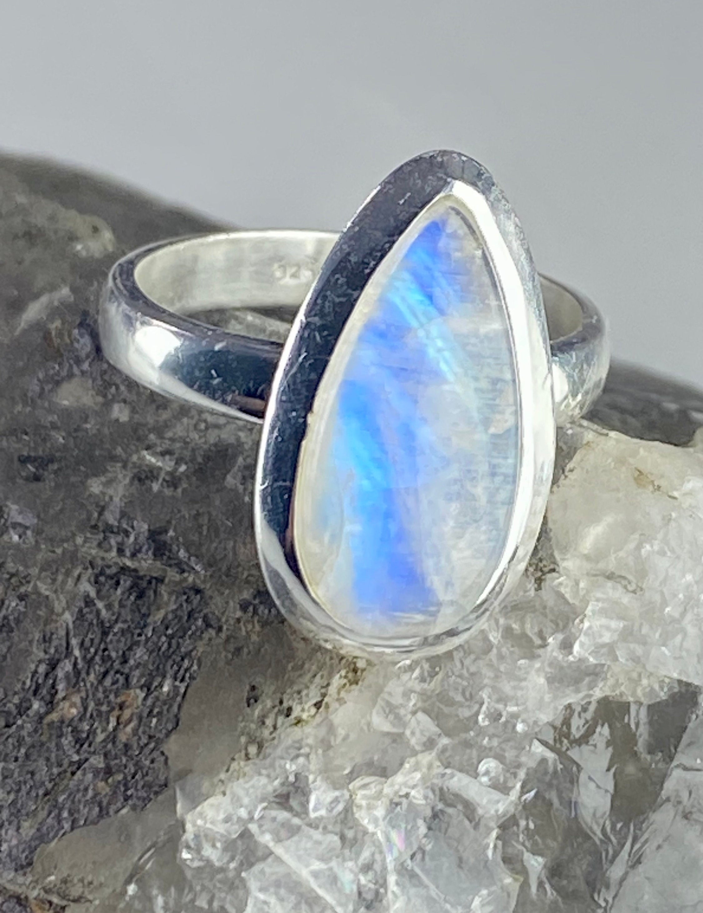 Blue Fire Moonstone and Sterling Silver Ring (M0523)