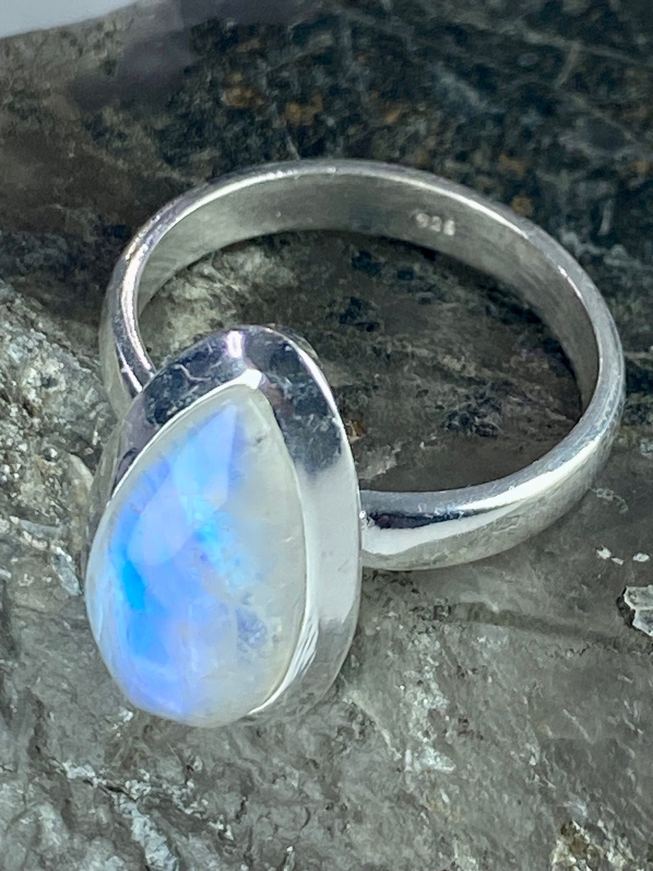 Blue Fire Moonstone and Sterling Silver Ring (M0523)