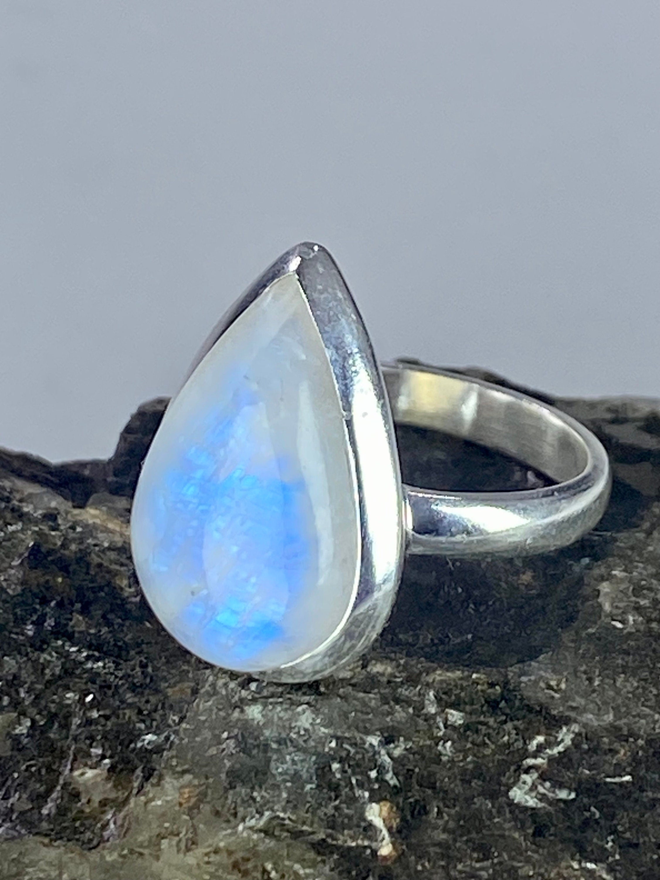 Blue Fire Moonstone and Sterling Silver Ring (M0523)