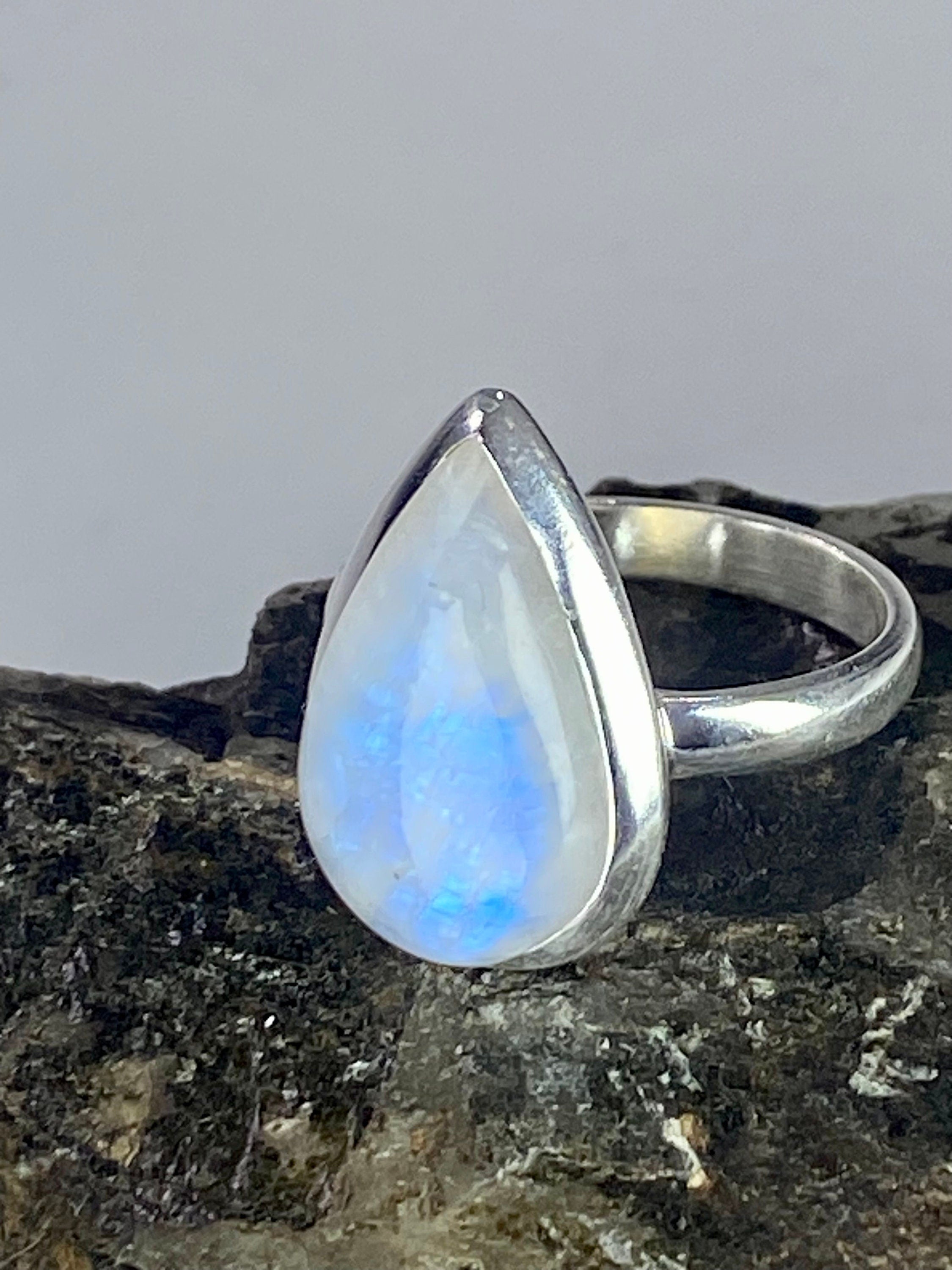 Blue Fire Moonstone and Sterling Silver Ring (M0523)