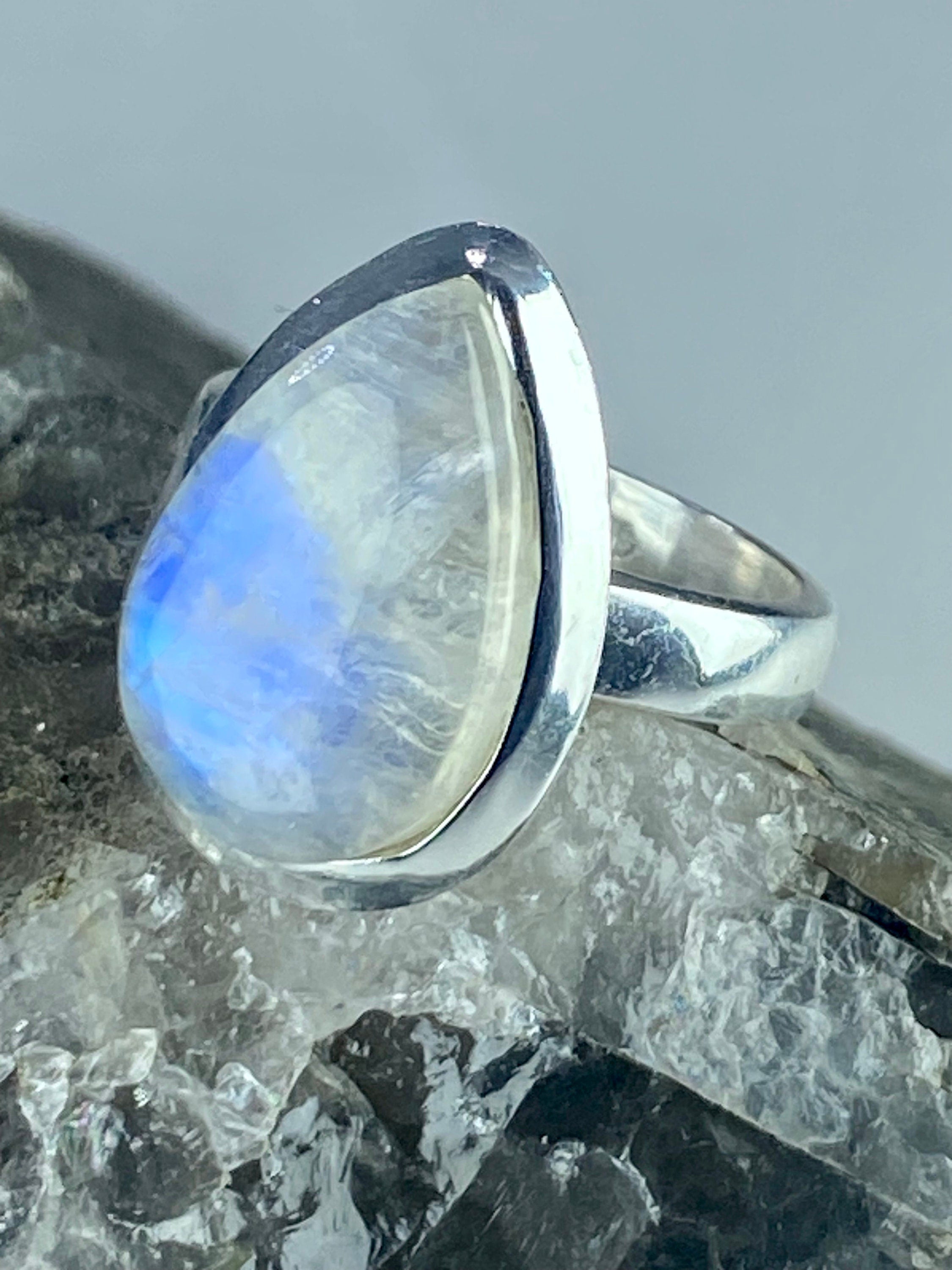 Blue Fire Moonstone and Sterling Silver Ring (M0523)