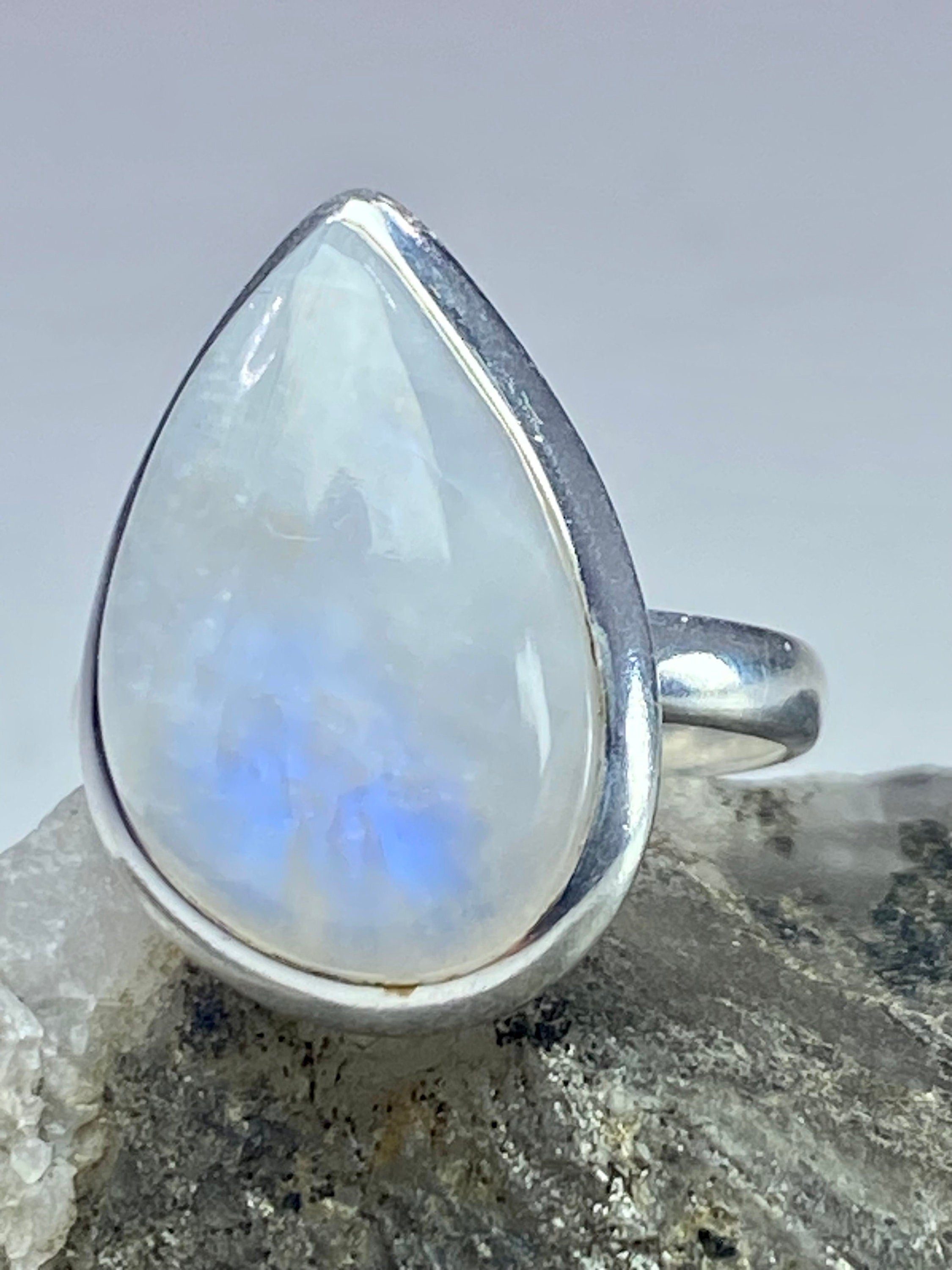 Blue Fire Moonstone and Sterling Silver Ring (M0523)