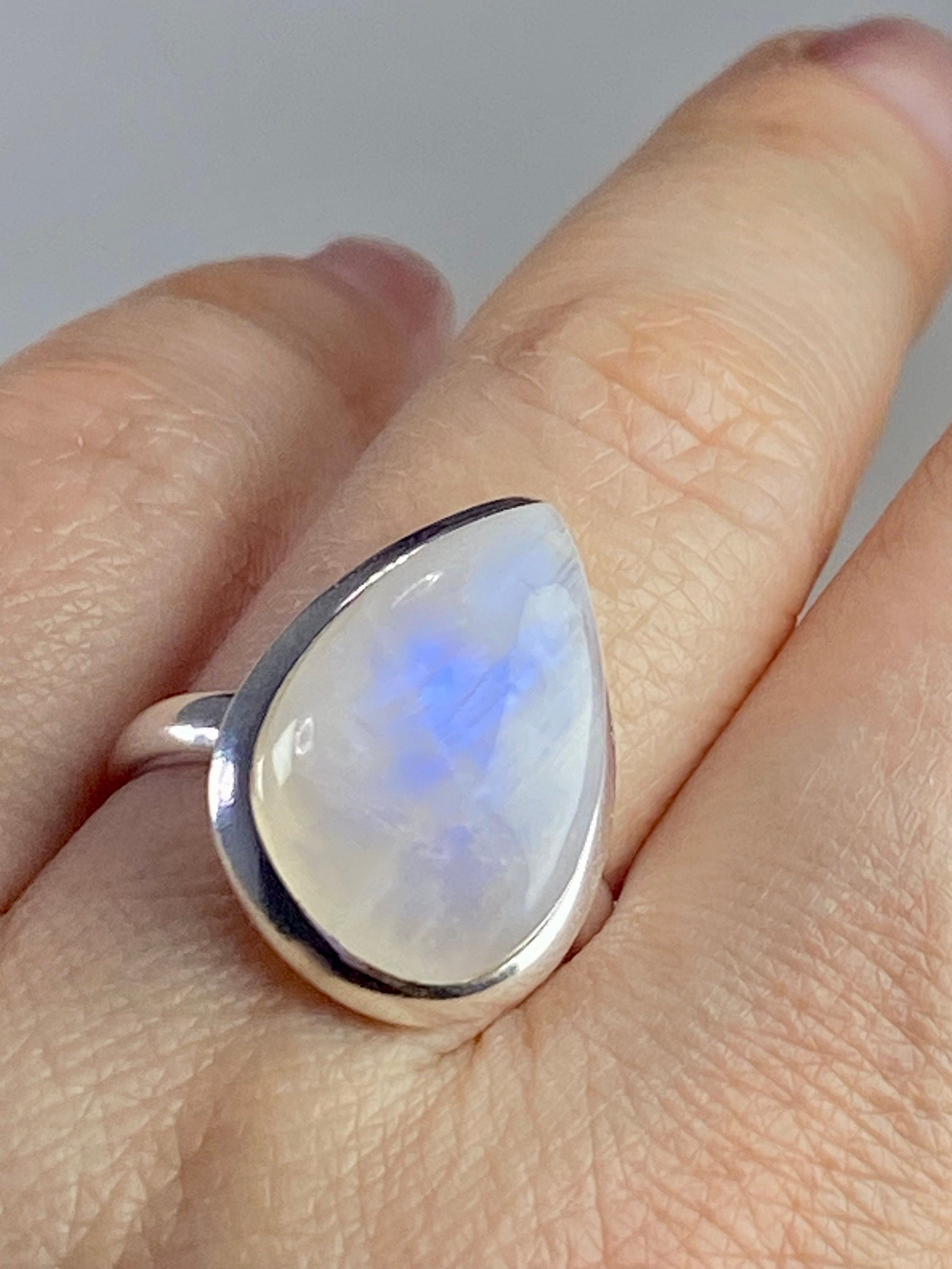 Blue Fire Moonstone and Sterling Silver Ring (M0523)