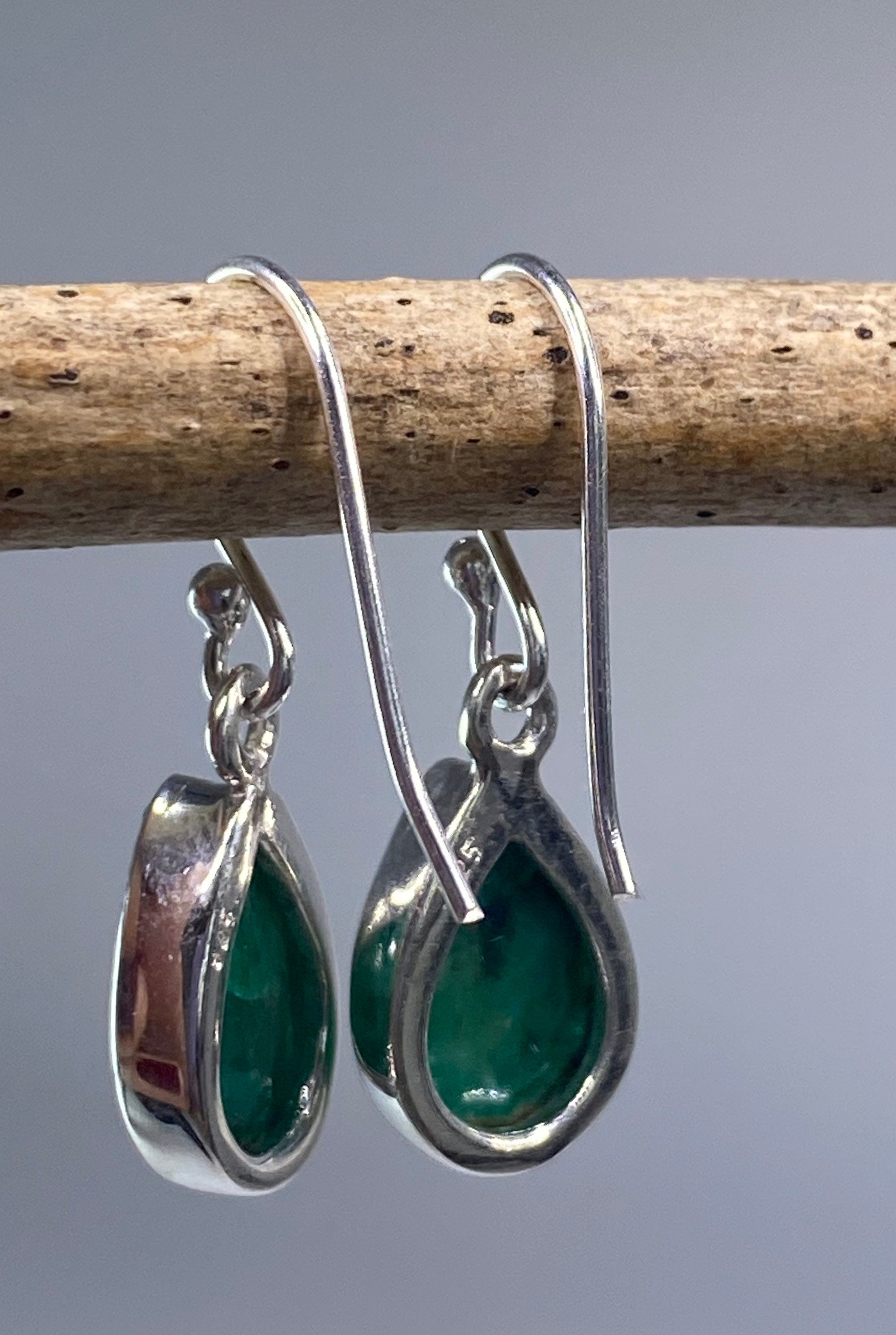 Raw Emerald and Silver Dangle Earrings (YM1)