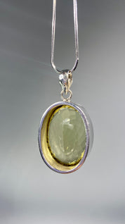 Citrine and Sterling Silver Pendant (M0523)