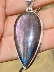 Grade A - Rare Purple Labradorite and Silver Pendant (GPFLP1)