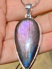 Grade A - Rare Purple Labradorite and Silver Pendant (GPFLP1)