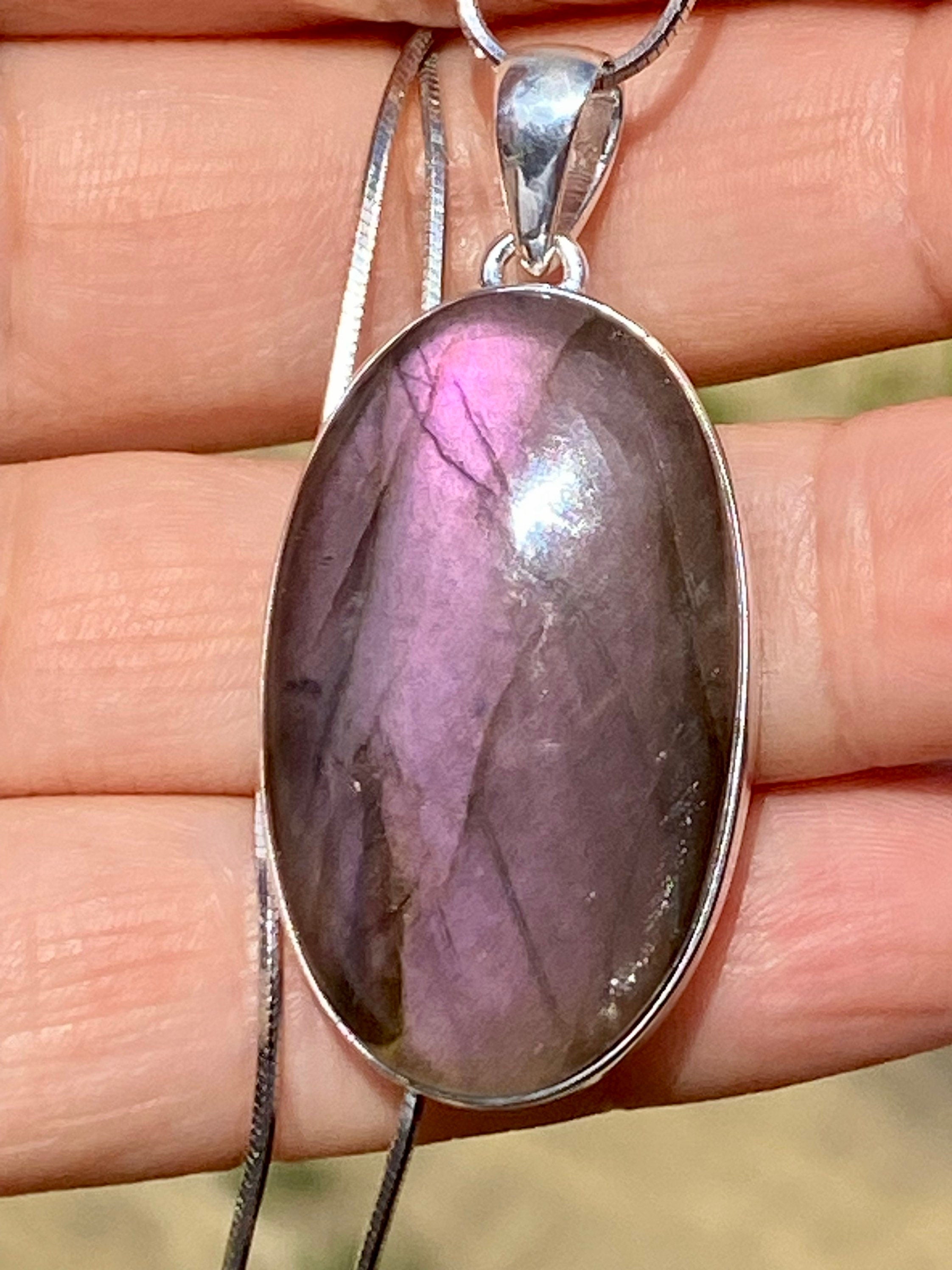 Grade A - Rare Purple Labradorite and Silver Pendant (GPFLP1)