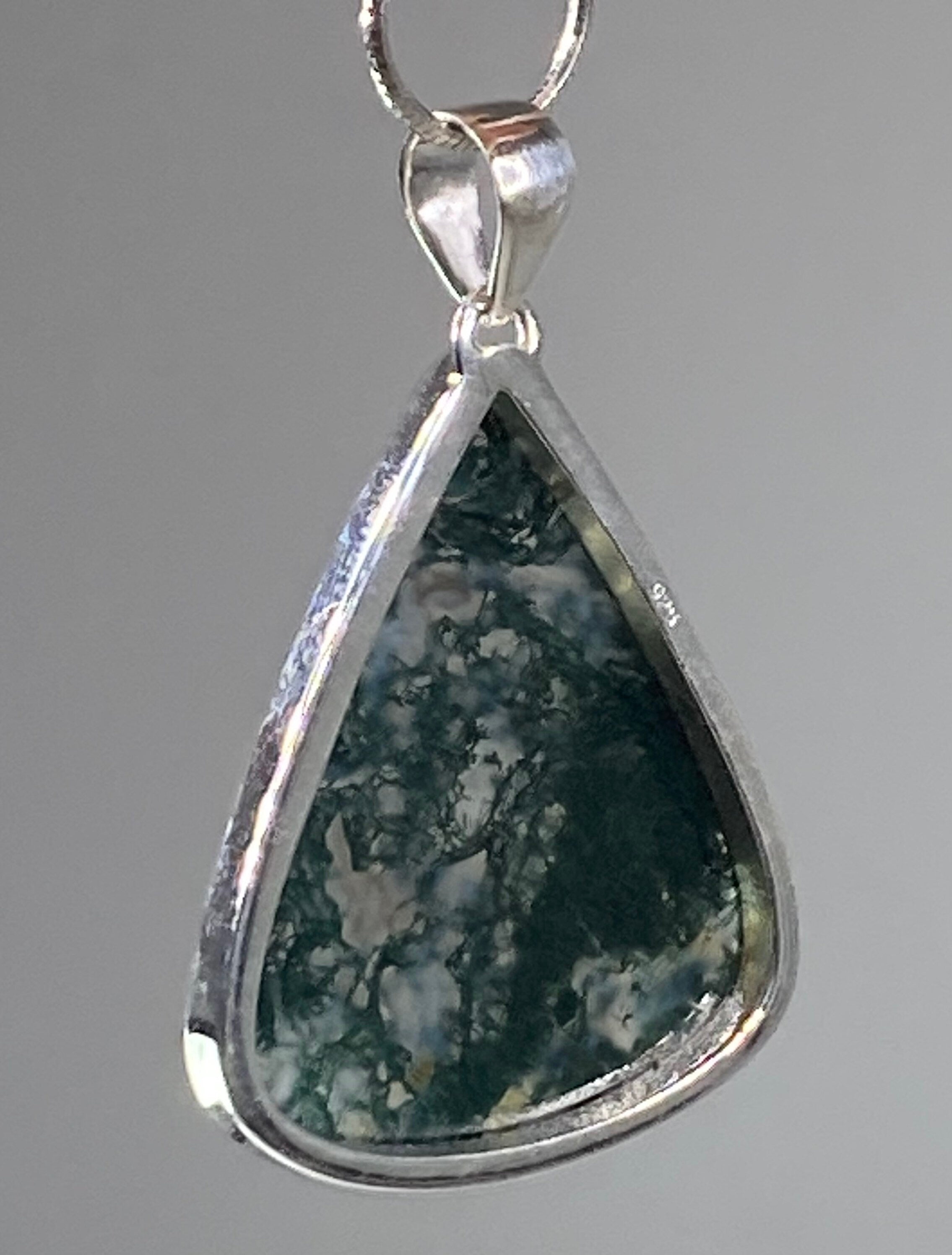 Moss Agate and Silver Pendant (UV1234)