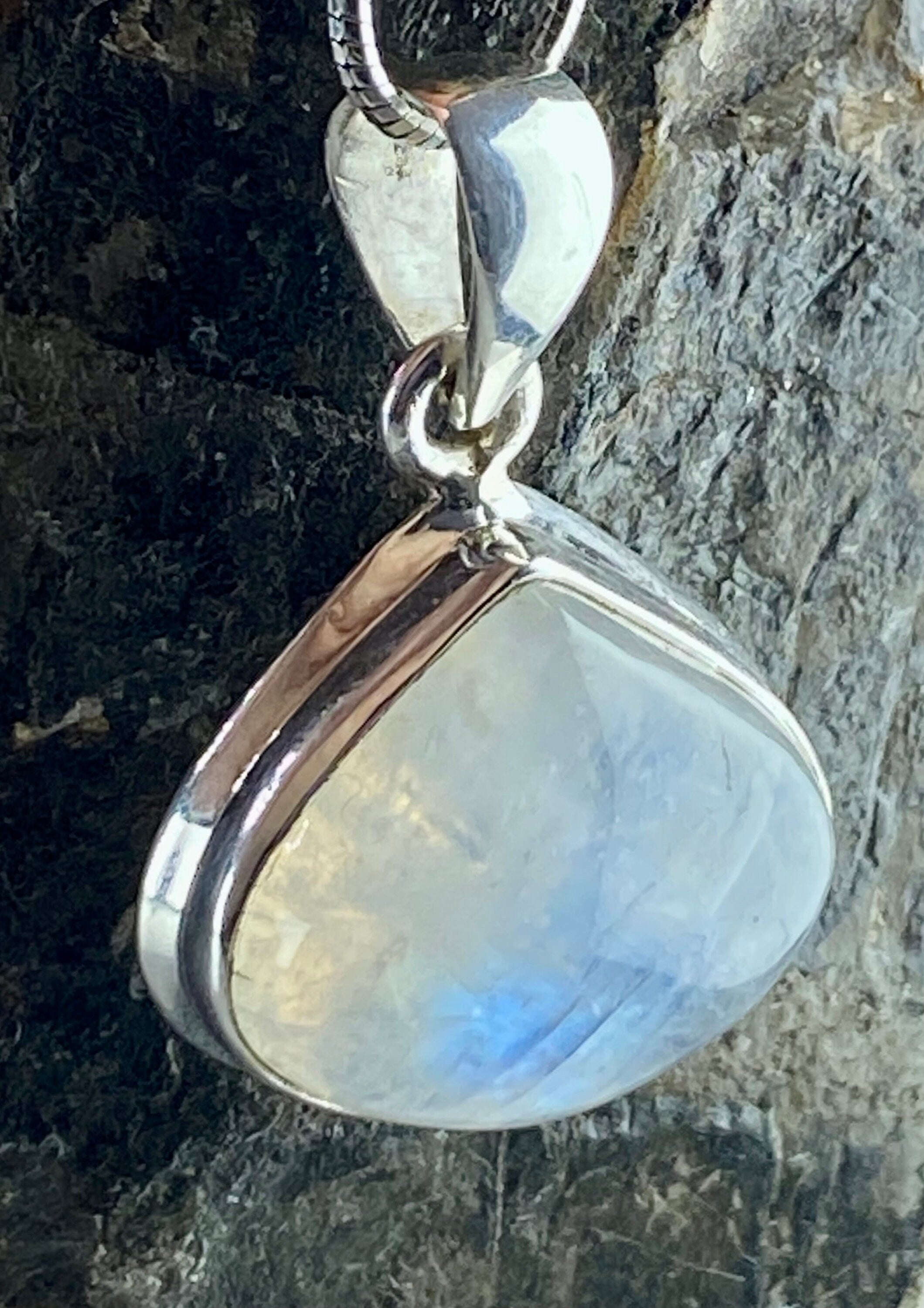 Blue Fire Moonstone and Silver Pendant (M0523)