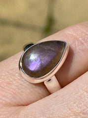 AAA Quality Labradorite and Silver Ring (UV1063)