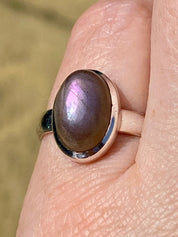 AAA Quality Labradorite and Silver Ring (UV1090)