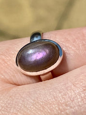 AAA Quality Labradorite and Silver Ring (UV1090)