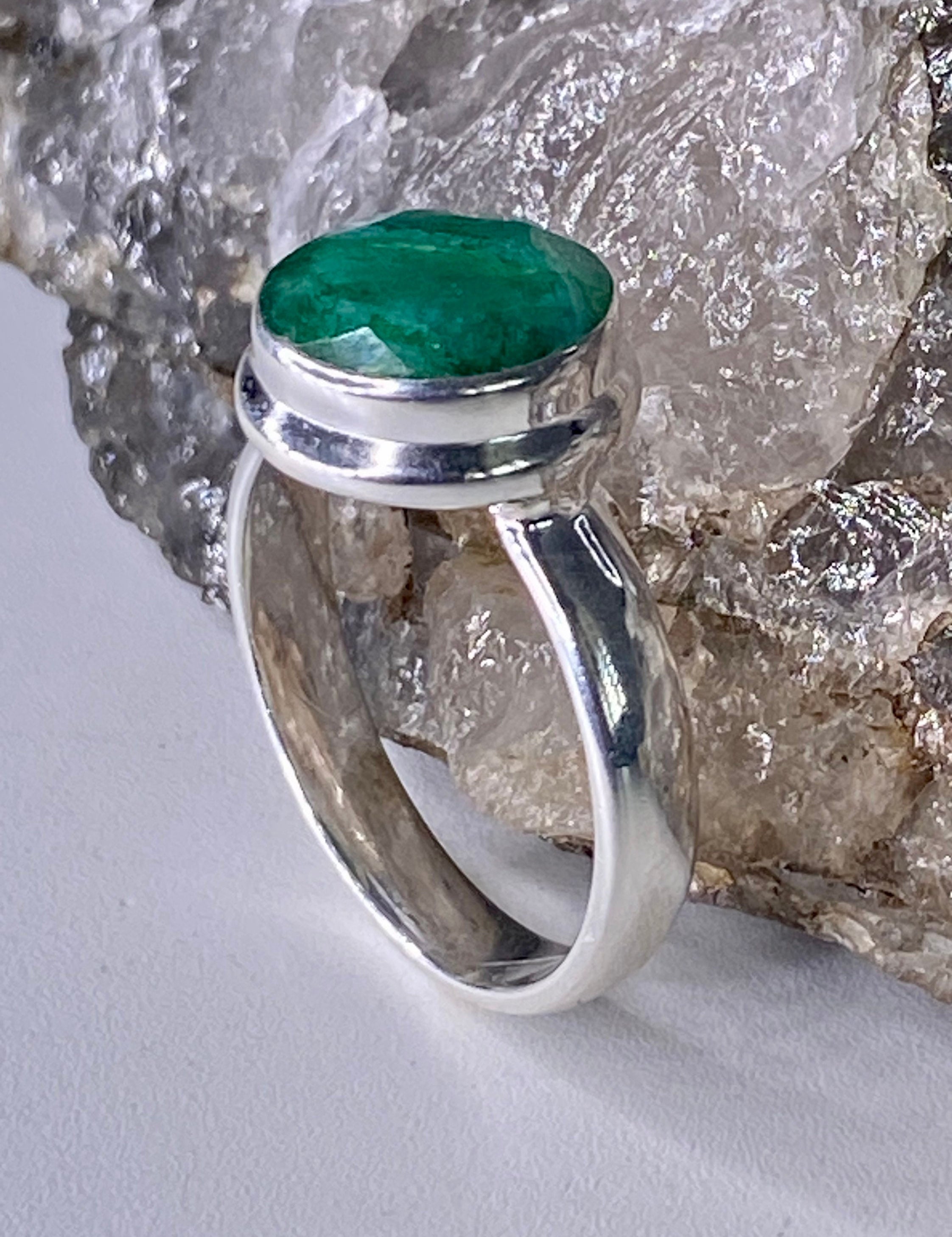 Raw Emerald and 925 Silver Ring(UV382)