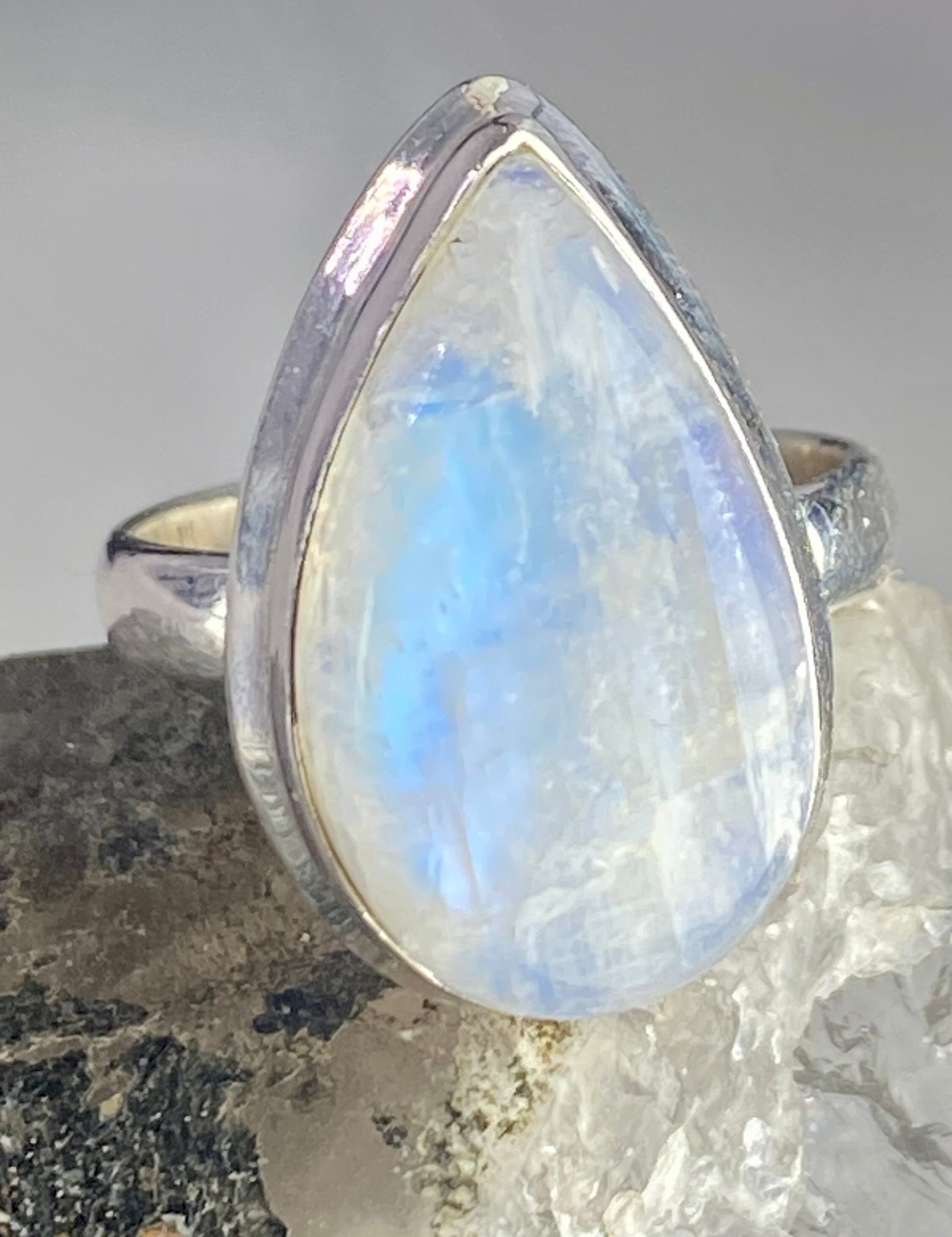 Blue Fire Moonstone and Sterling Silver Ring (M0523)