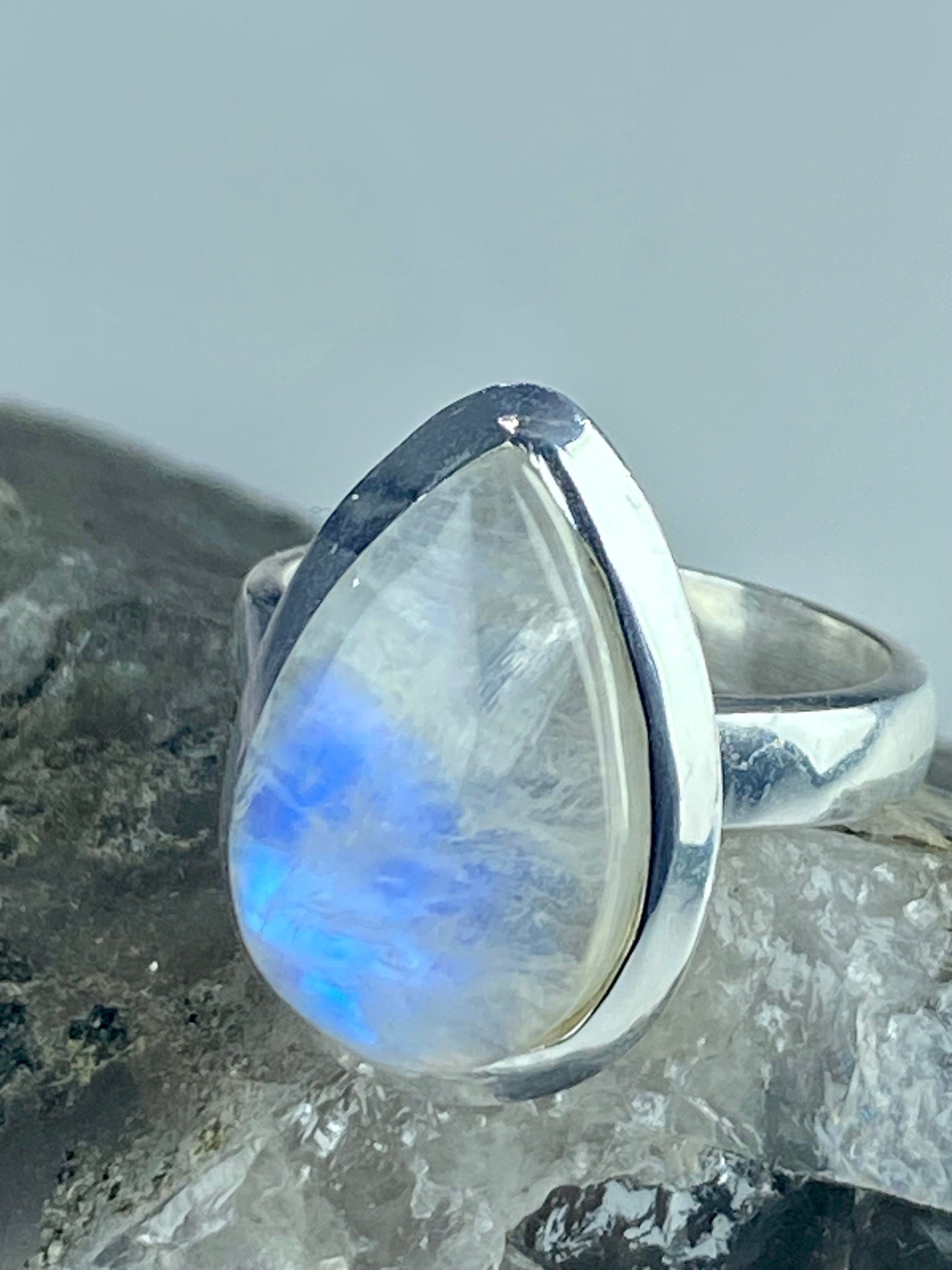 Blue Fire Moonstone and Sterling Silver Ring (M0523)