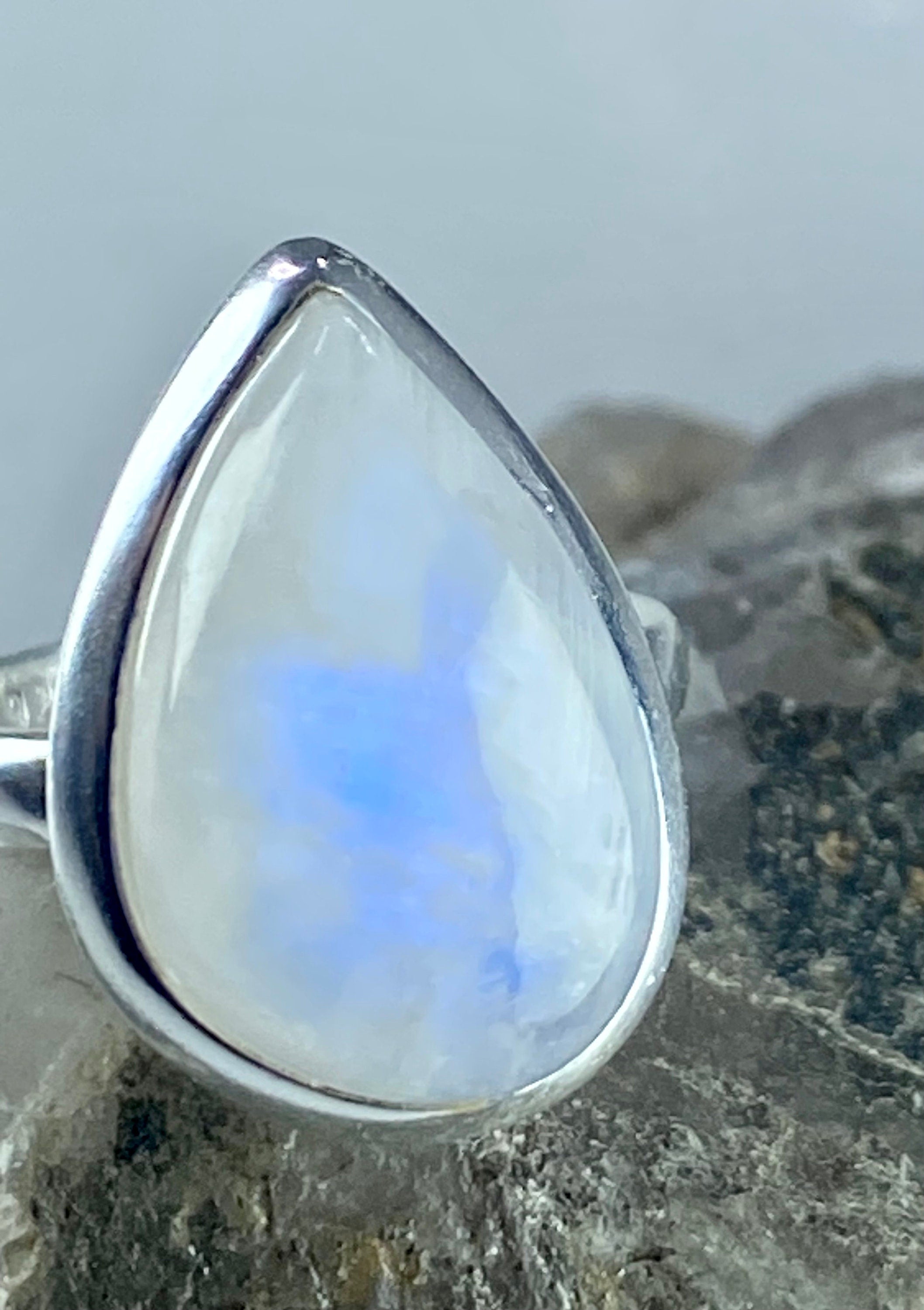 Blue Fire Moonstone and Sterling Silver Ring (M0523)