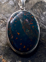 African Dragon Bloodstone and silver Pendant (UV1482)