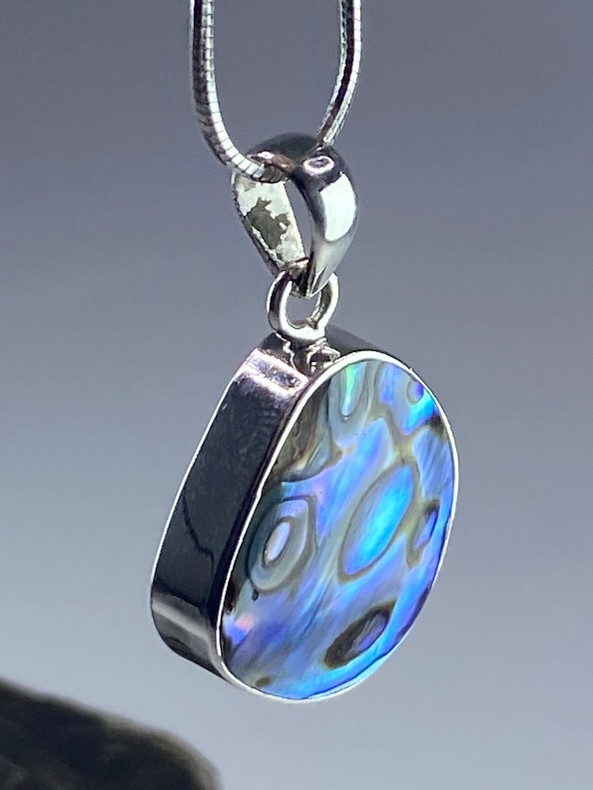 Superb Quality Natural Abalone and Silver Pendant (M03)