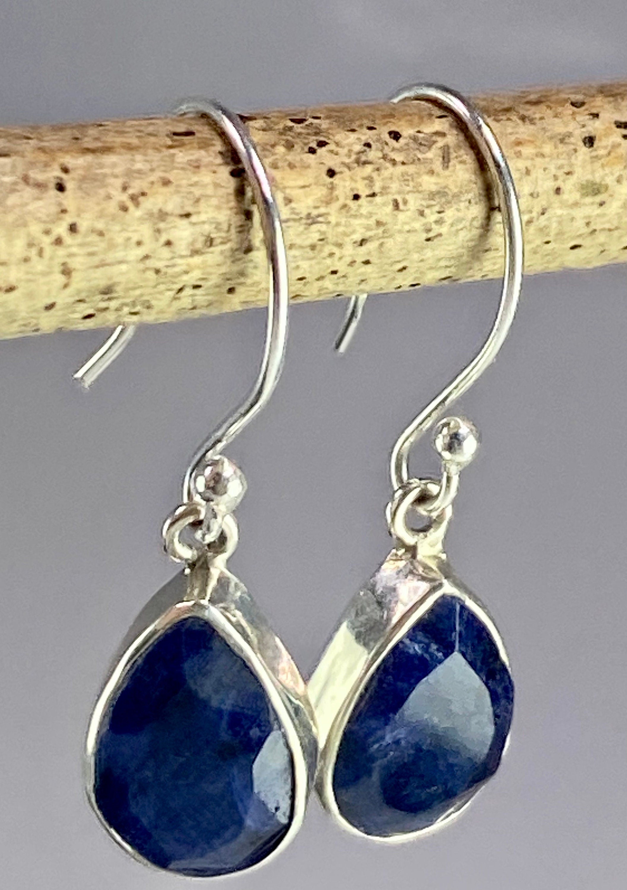 Raw Sapphire and Silver Dangle Earrings (YM)