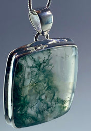 Moss Agate and Silver Pendant (UV1270)