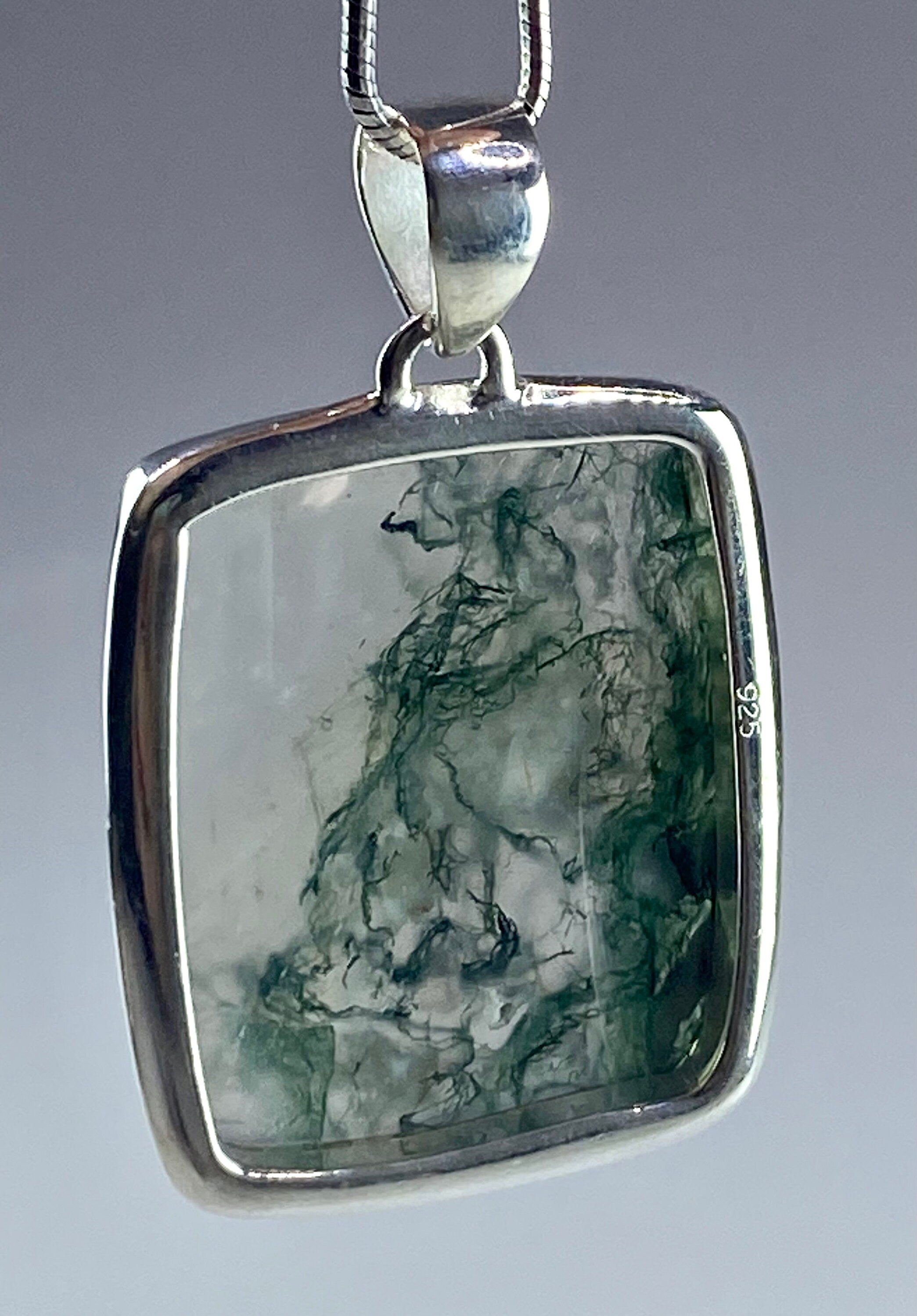 Moss Agate and Silver Pendant (UV1270)