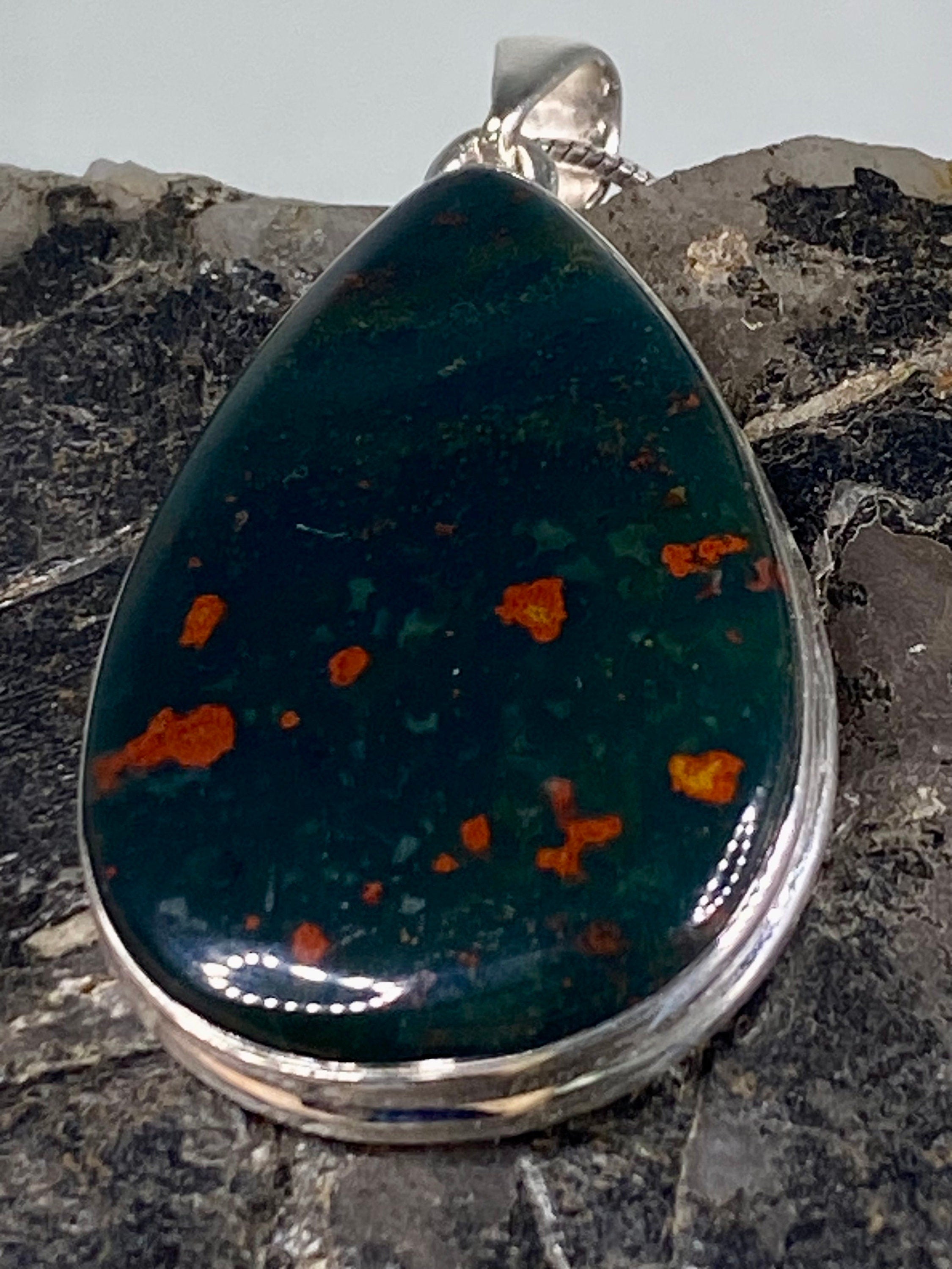 African Dragon Bloodstone and Silver Pendant (UV1477)