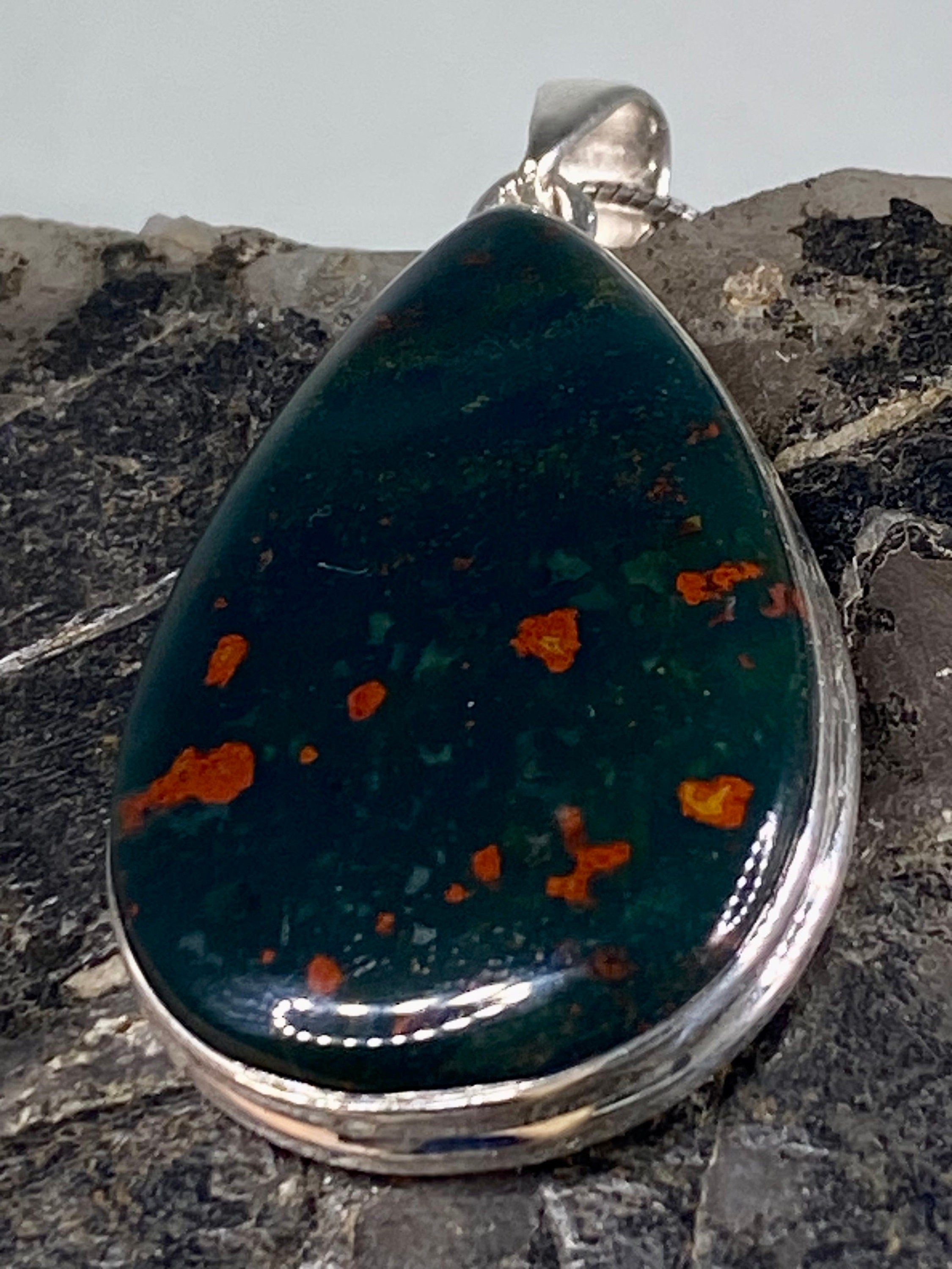 African Dragon Bloodstone and Silver Pendant (UV1477)