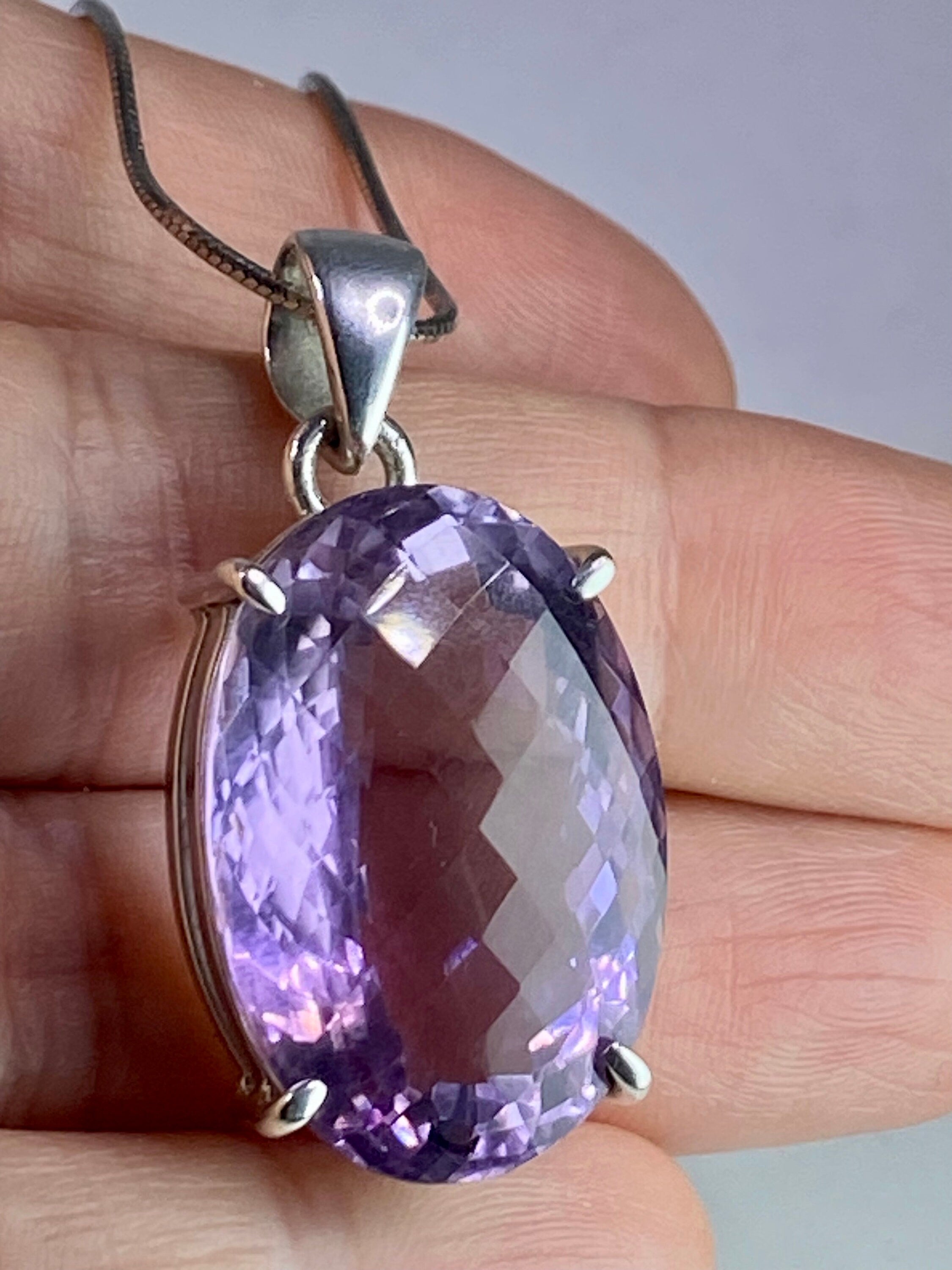 Purple Faceted Amethyst and Sterling Silver Pendant (M10)