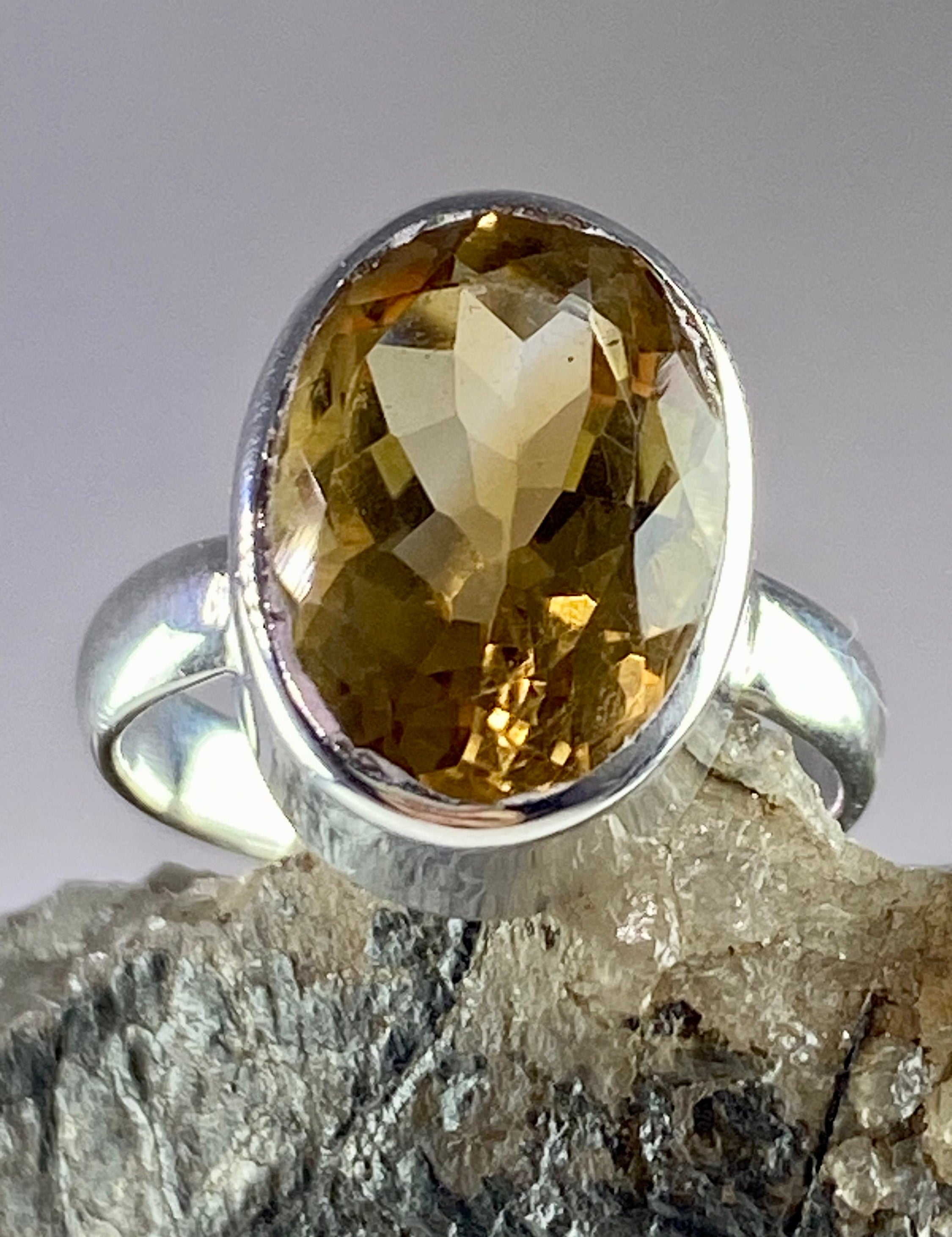 Citrine and Sterling Silver Ring (A4)