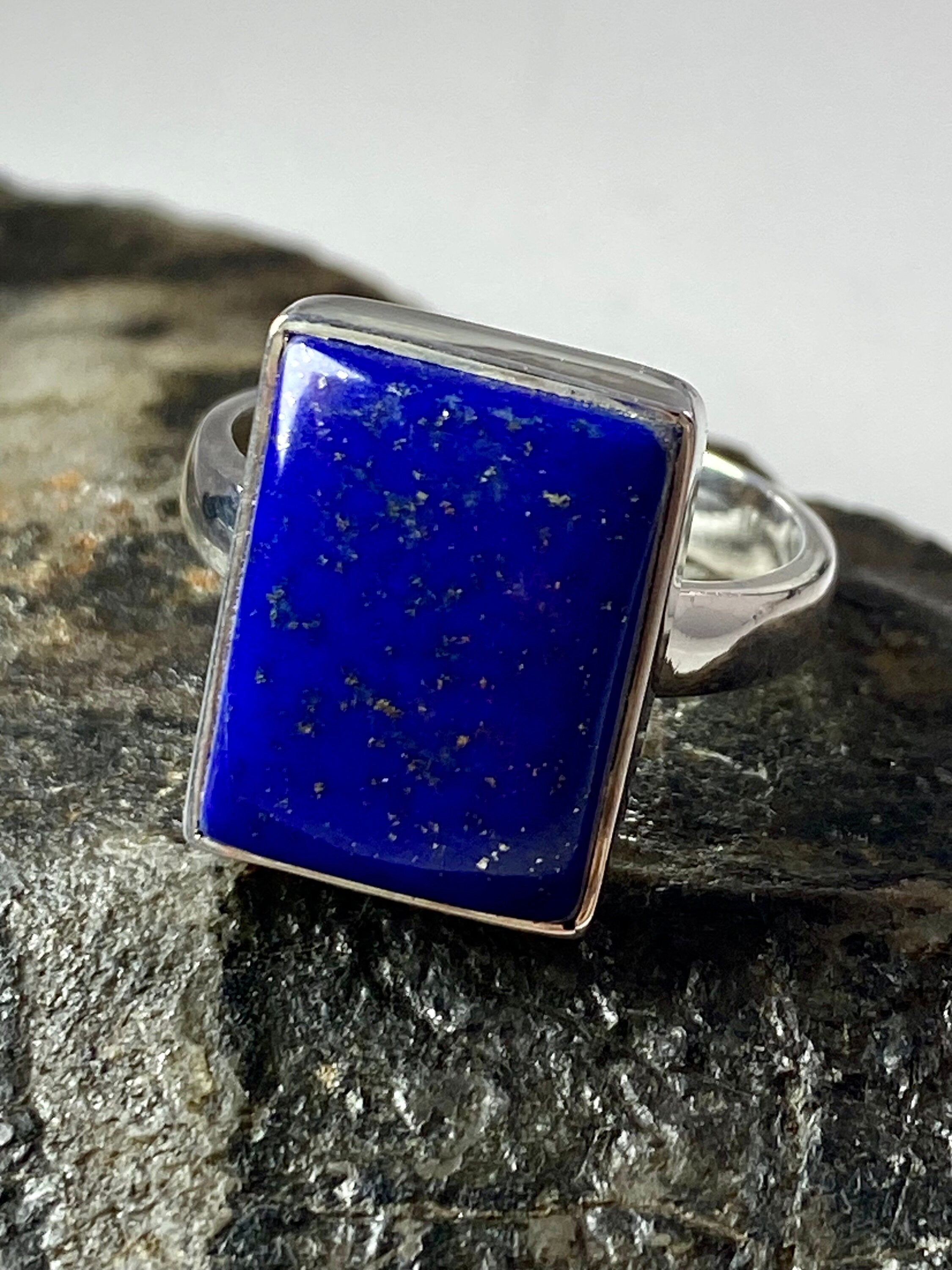 Natural Lapis Lazuli and Silver Ring (UV2918)