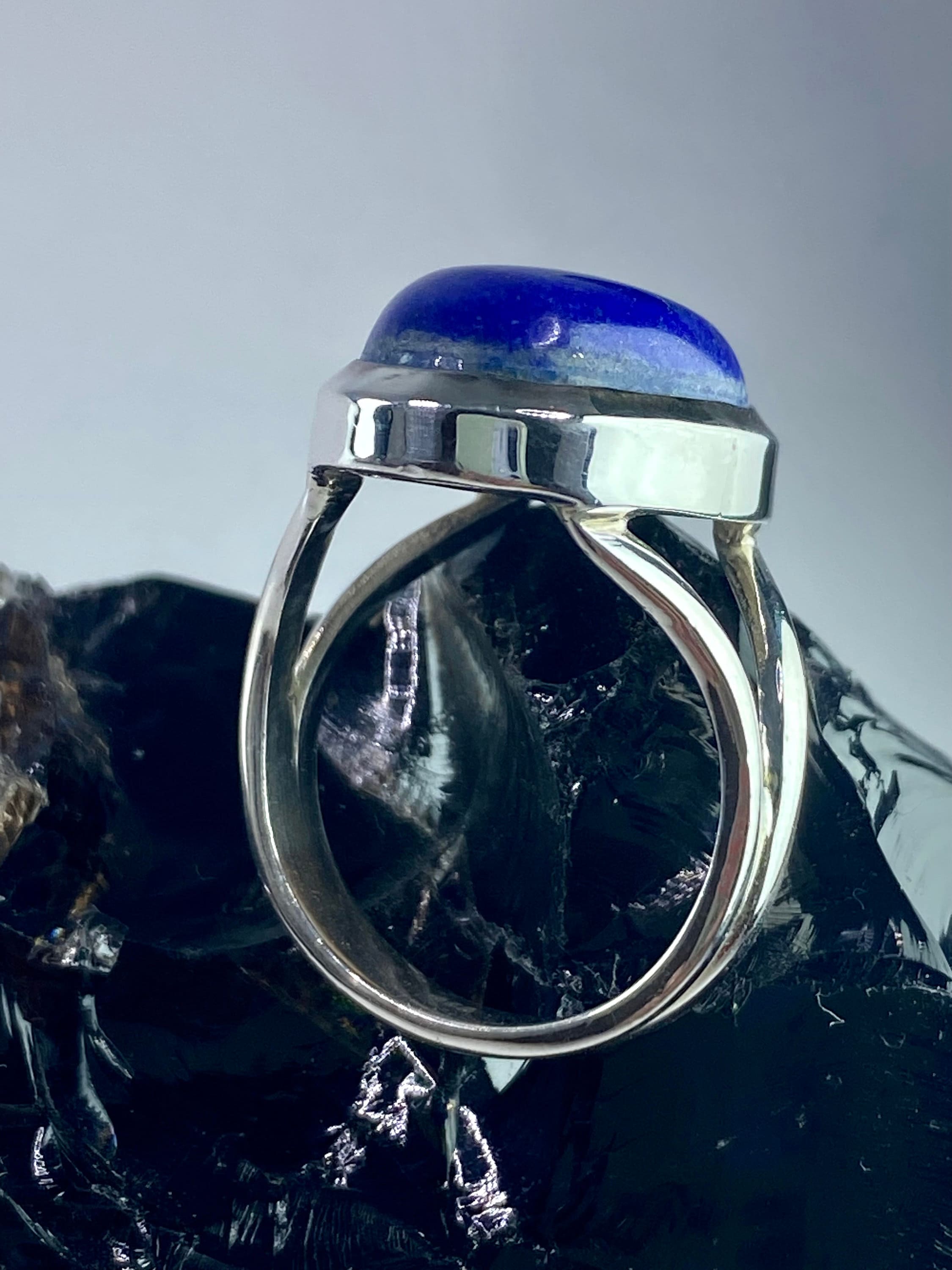 Natural Lapis Lazuli and Silver Ring (UV2917)