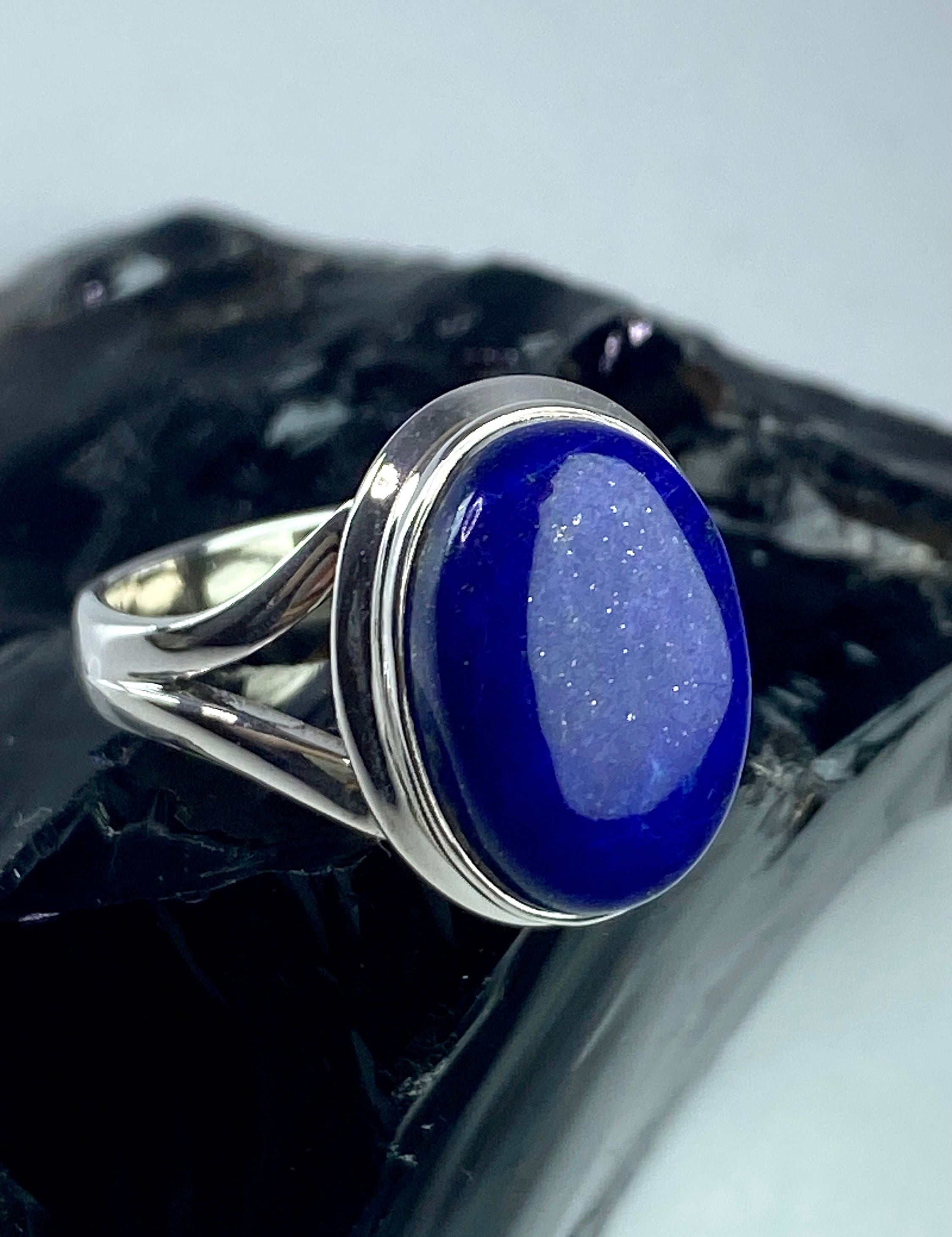 Natural Lapis Lazuli and Silver Ring (UV2766)