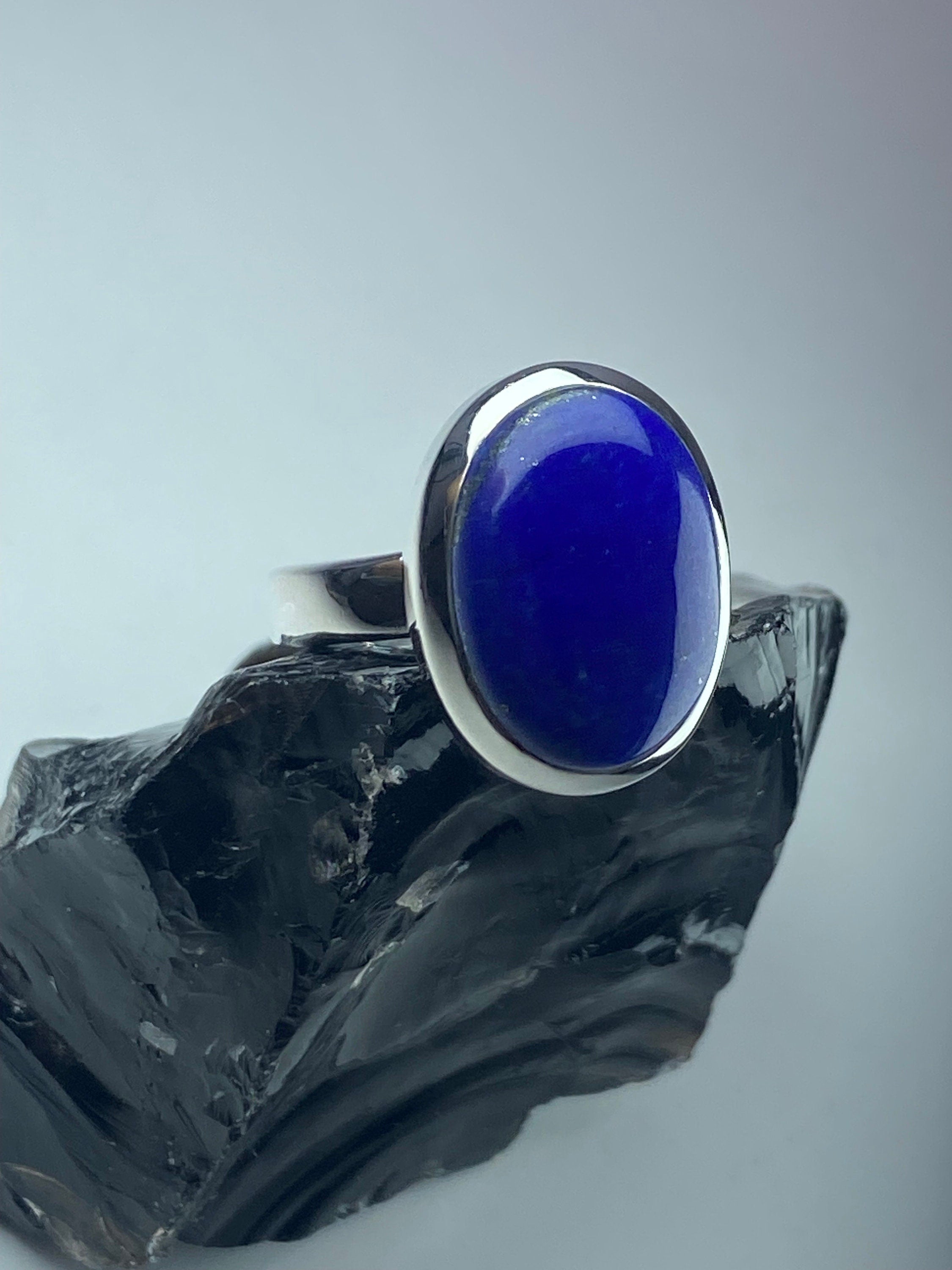 Natural Lapis Lazuli and Silver Ring (UV2964)