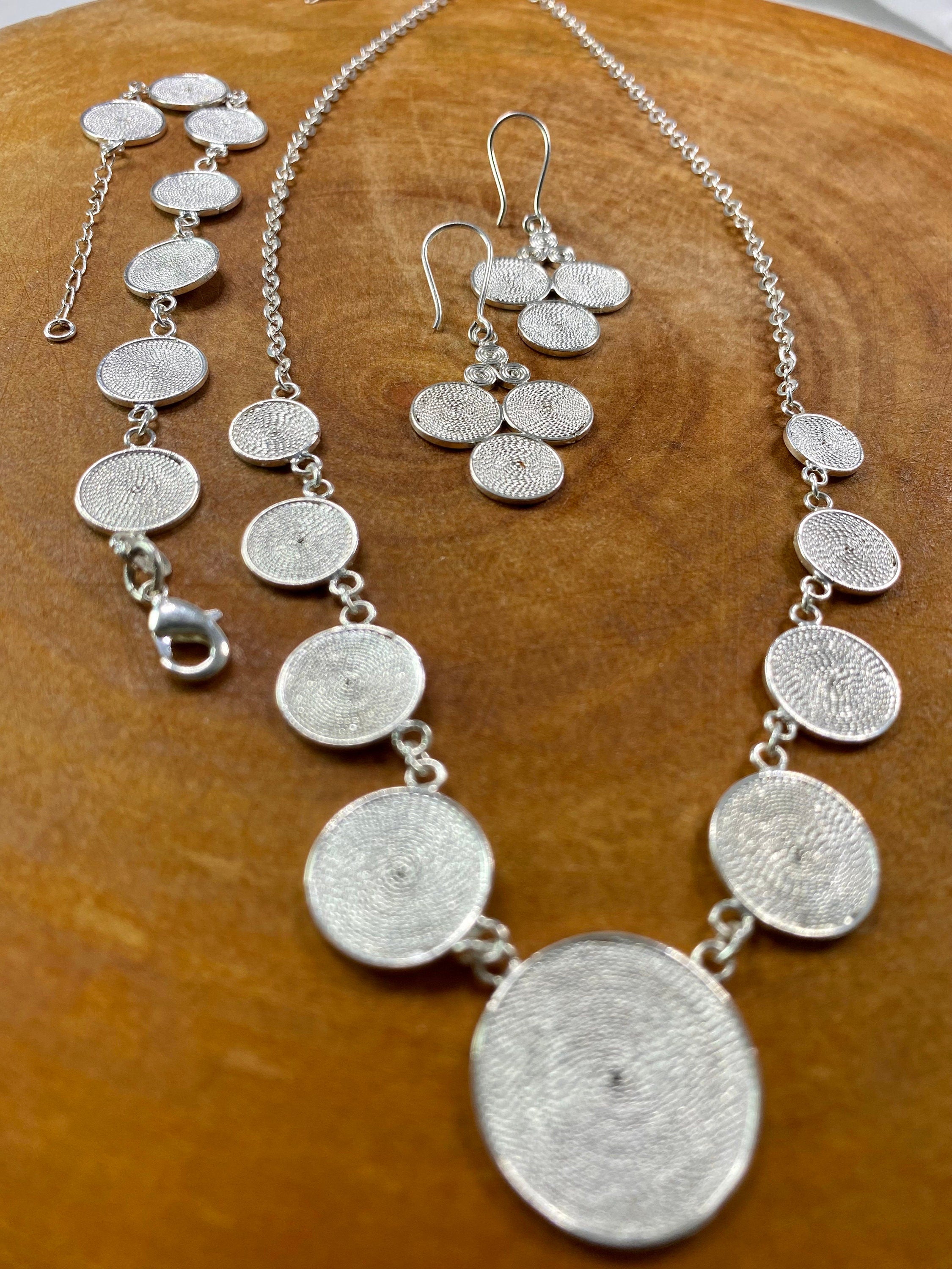 Sterling 925 Silver Disk Spiral Bracelet