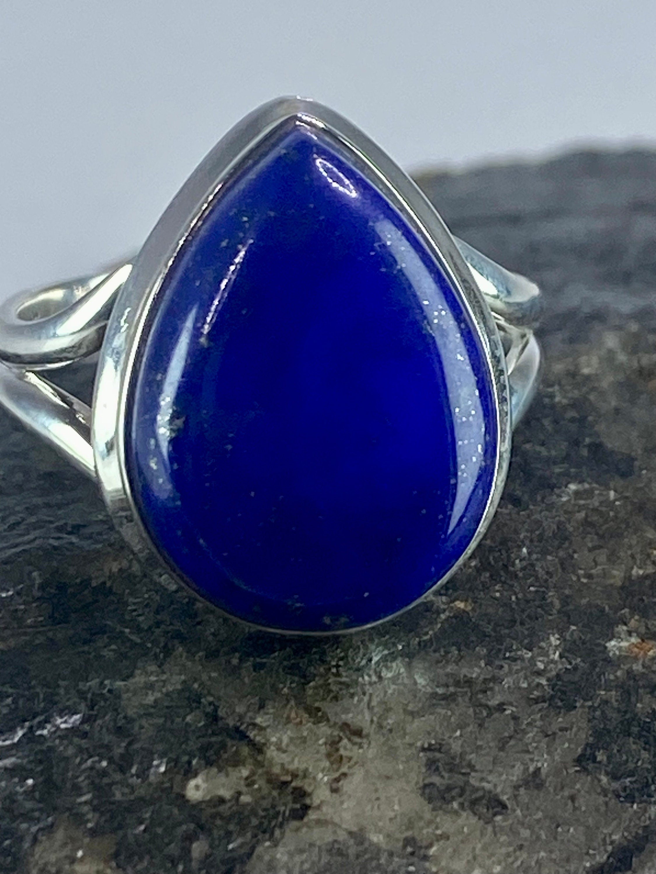 Natural Lapis Lazuli and Silver Ring (UV2756)