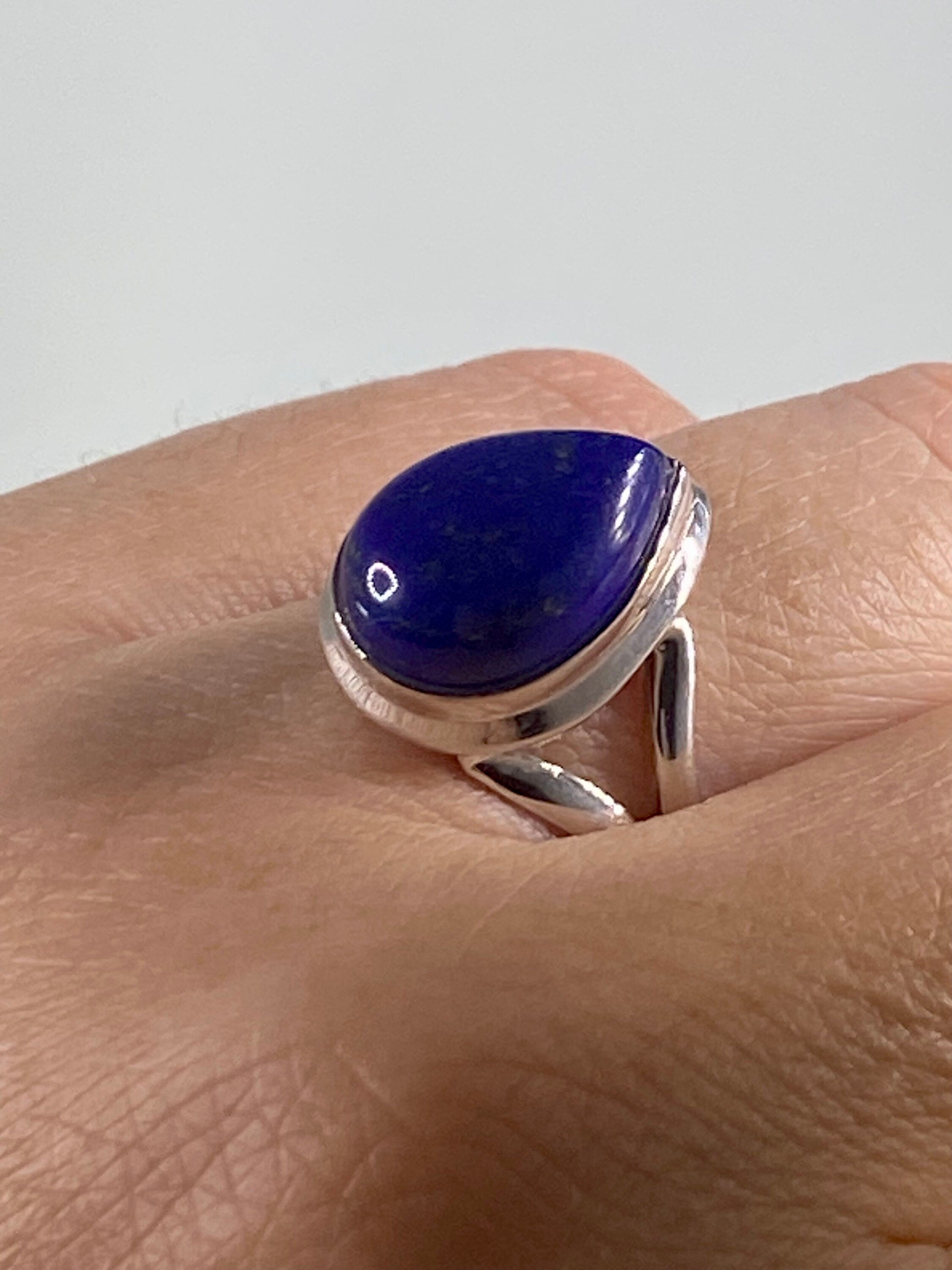 Natural Lapis Lazuli and Silver Ring (UV2786)