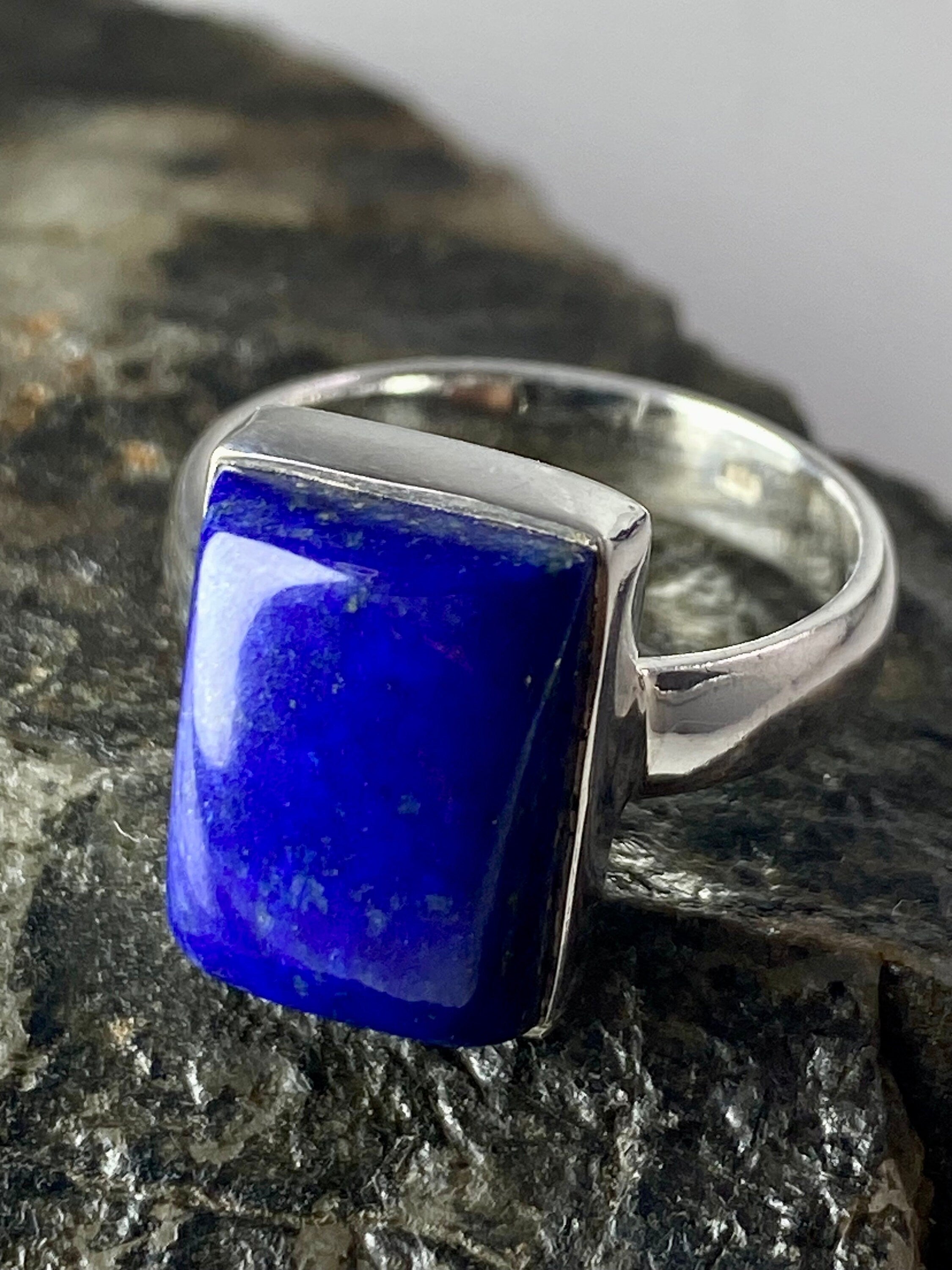 Natural Lapis Lazuli and Silver Ring (UV2742)